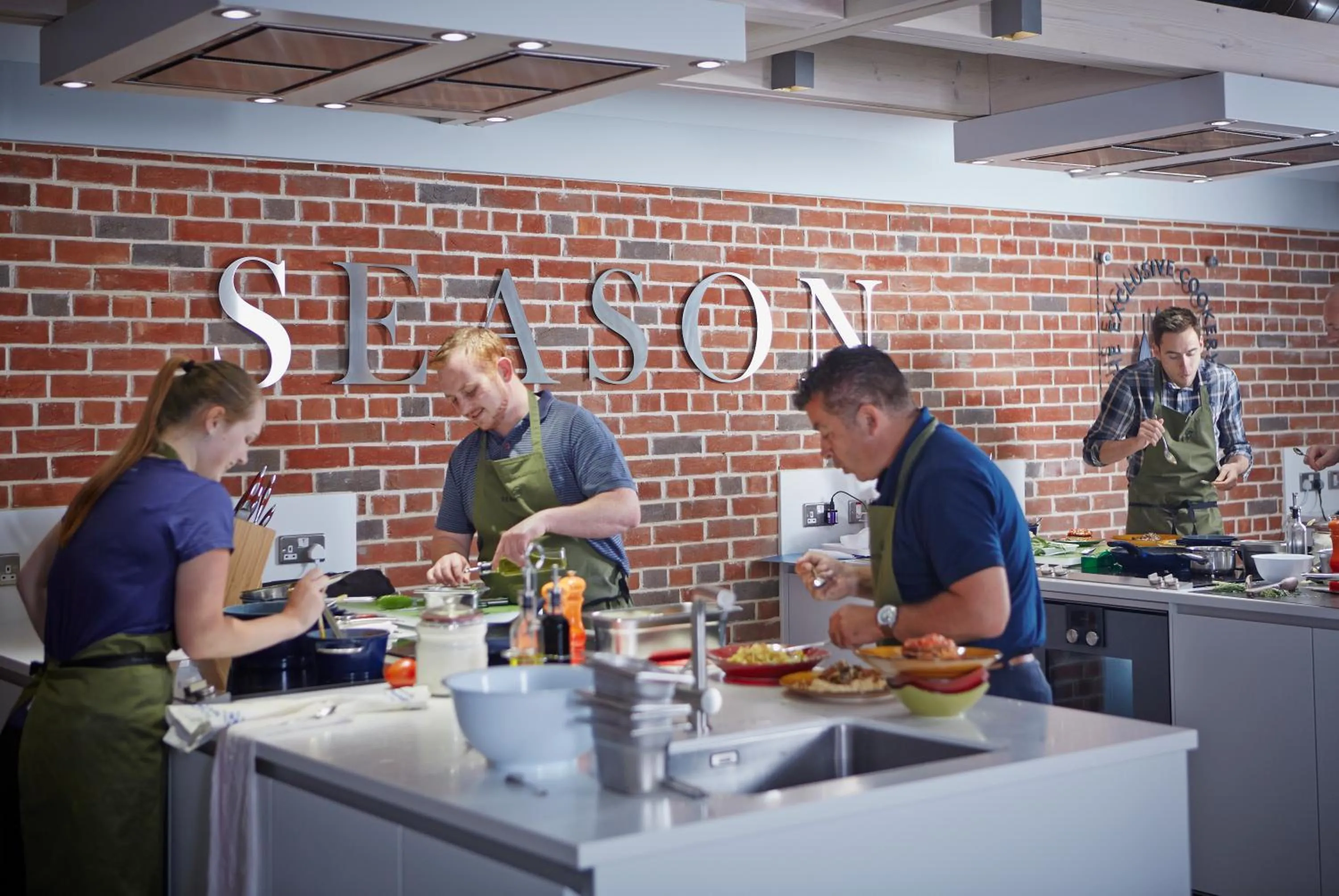 Entertainment in Lainston House