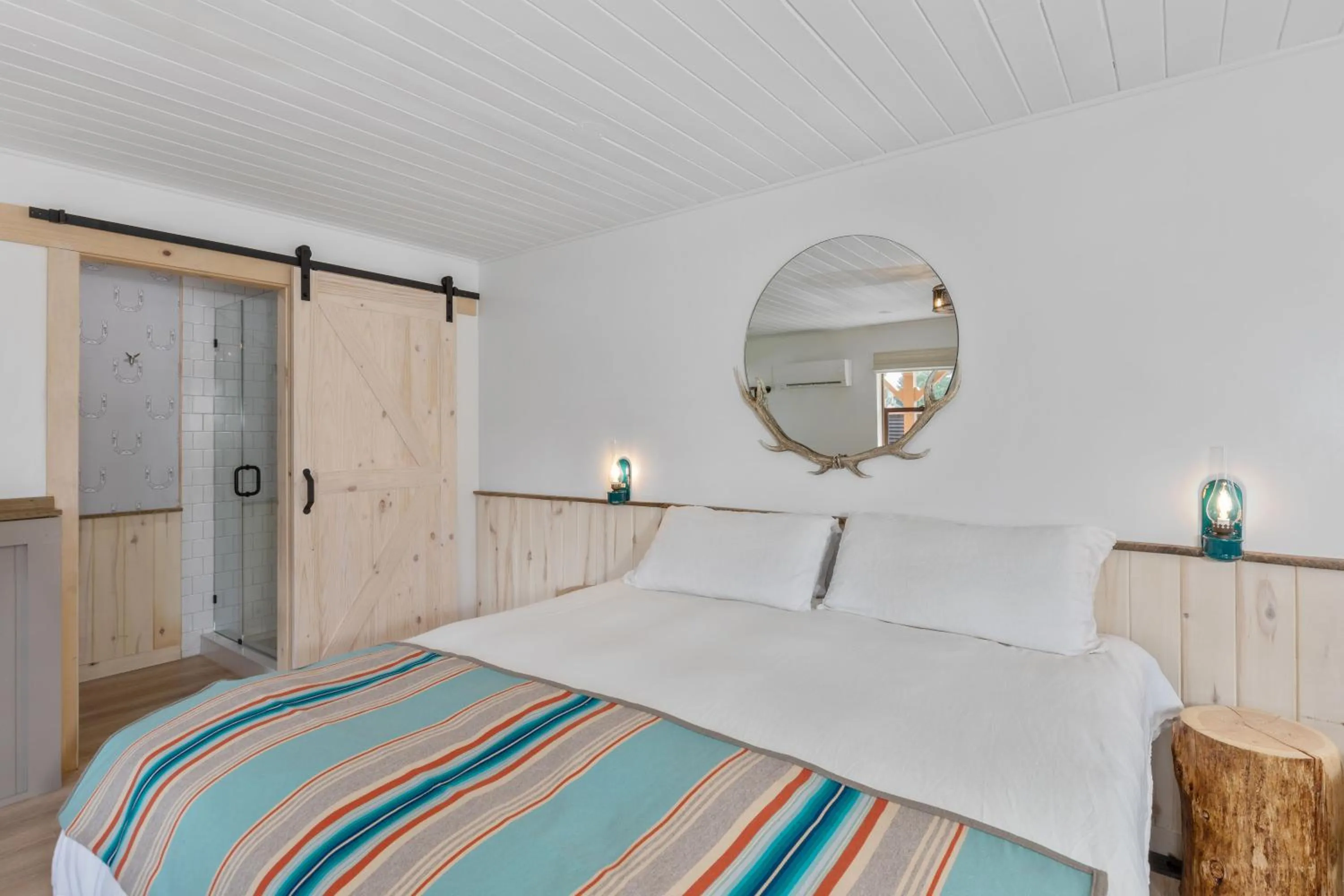 Photo of the whole room, Bed in Hotel Palomino