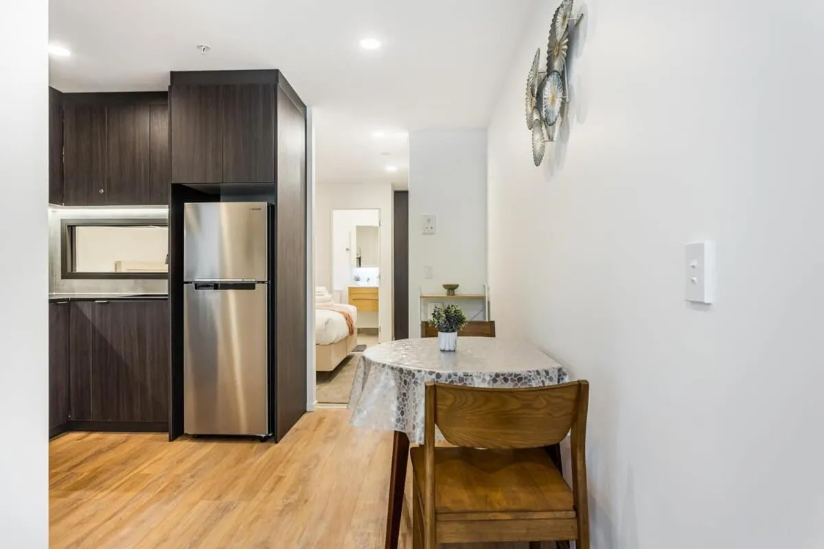 Sunny 1BR Retreat in Heart of CBD by Zodiak Stays