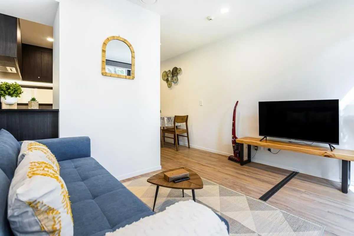 Sunny 1BR Retreat in Heart of CBD by Zodiak Stays