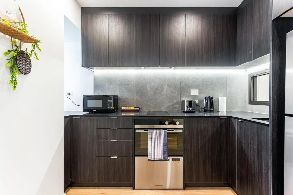 Sunny 1BR Retreat in Heart of CBD by Zodiak Stays
