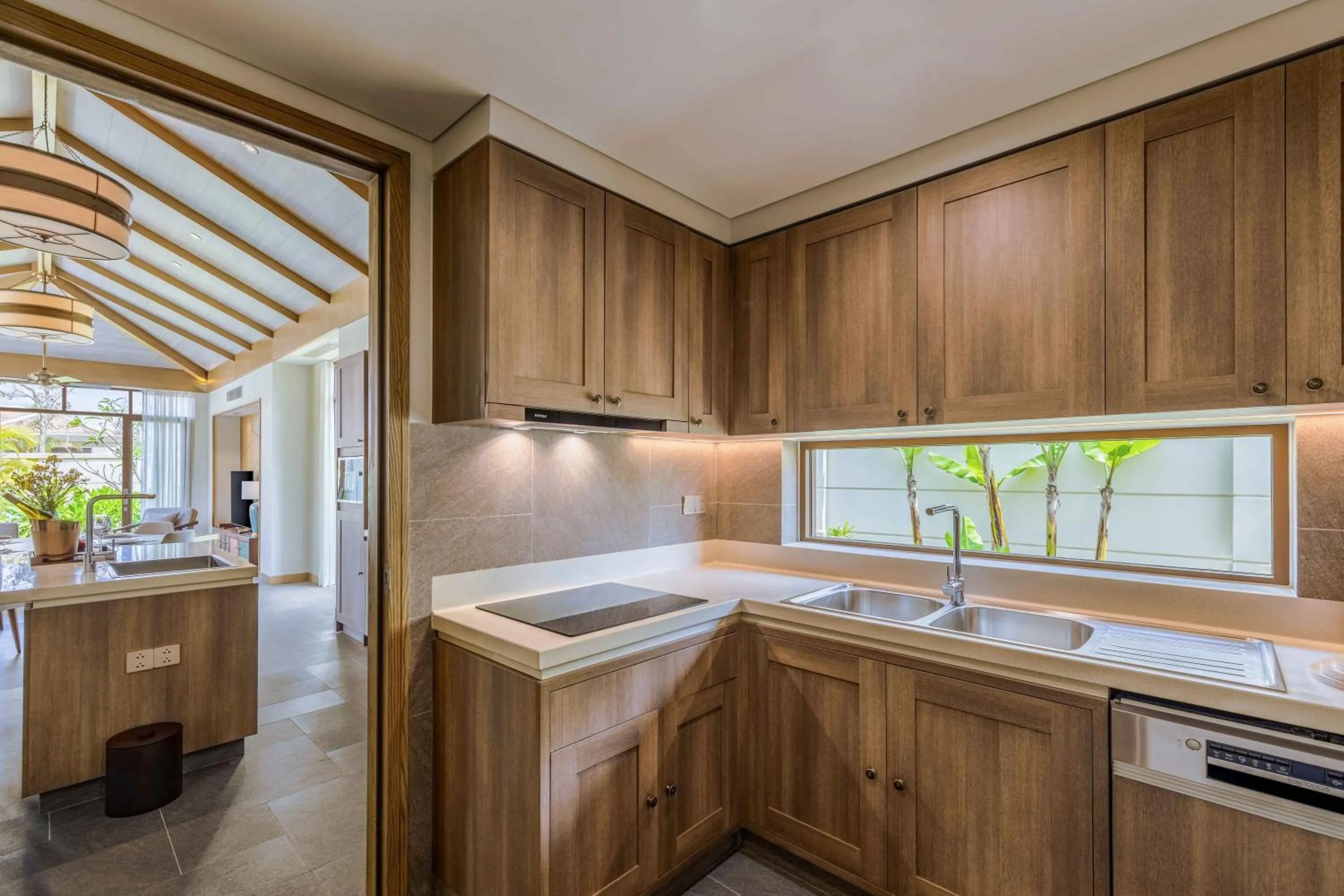 Kitchen or kitchenette in Fusion Resort and Villas Da Nang