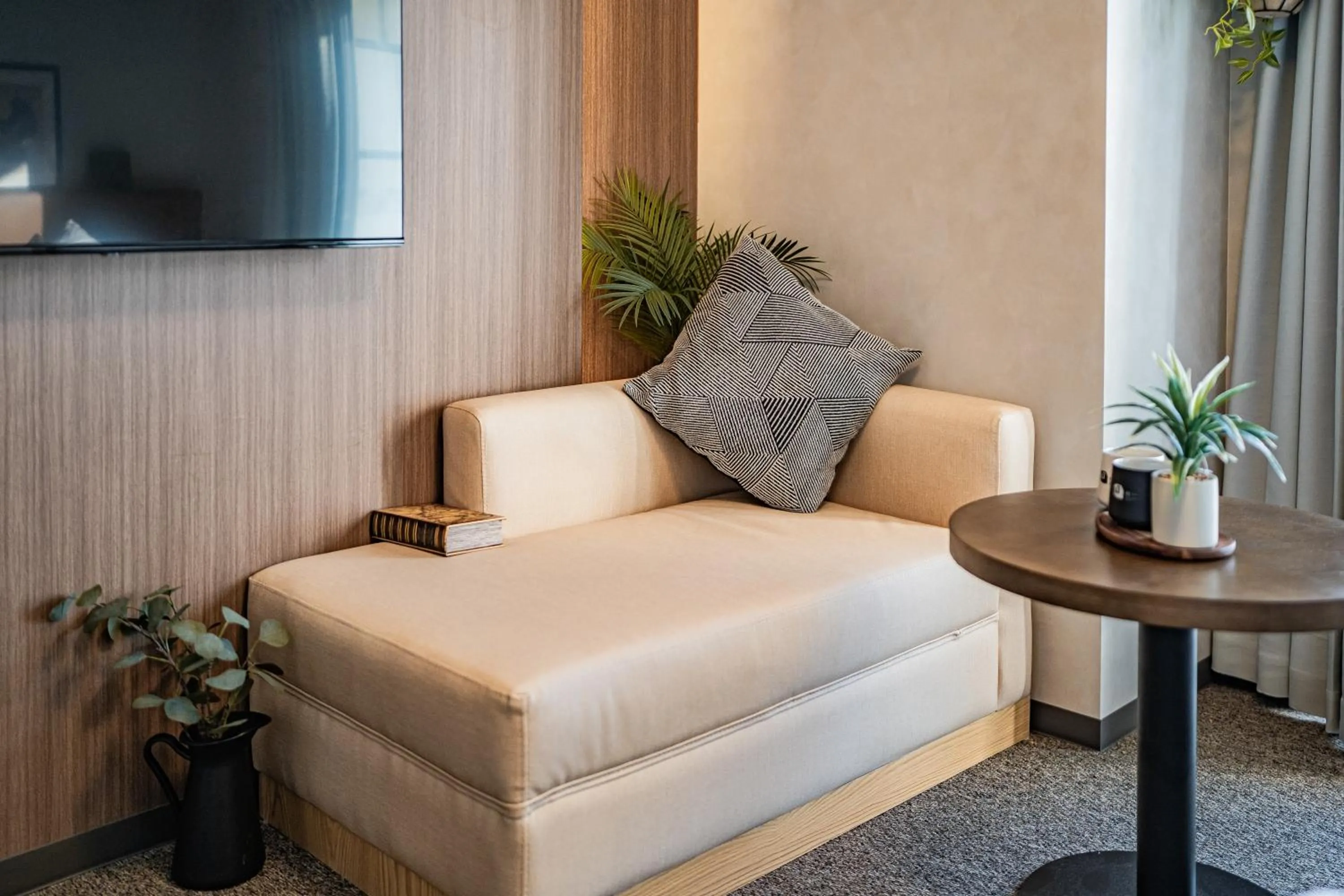 TV and multimedia in Apartment Hotel 11 Kuromon 2