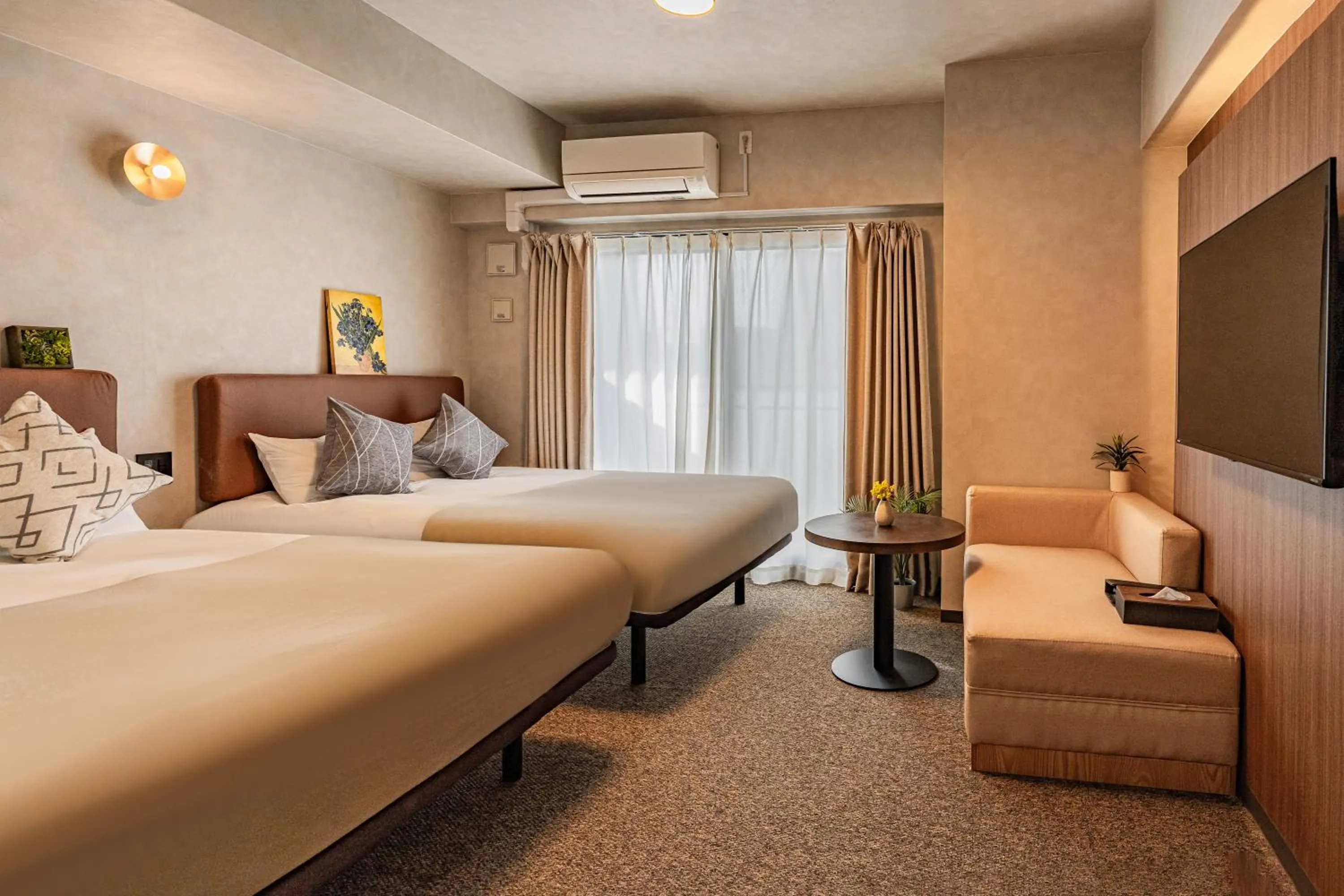 Communal lounge/ TV room, Bed in Apartment Hotel 11 Kuromon 2