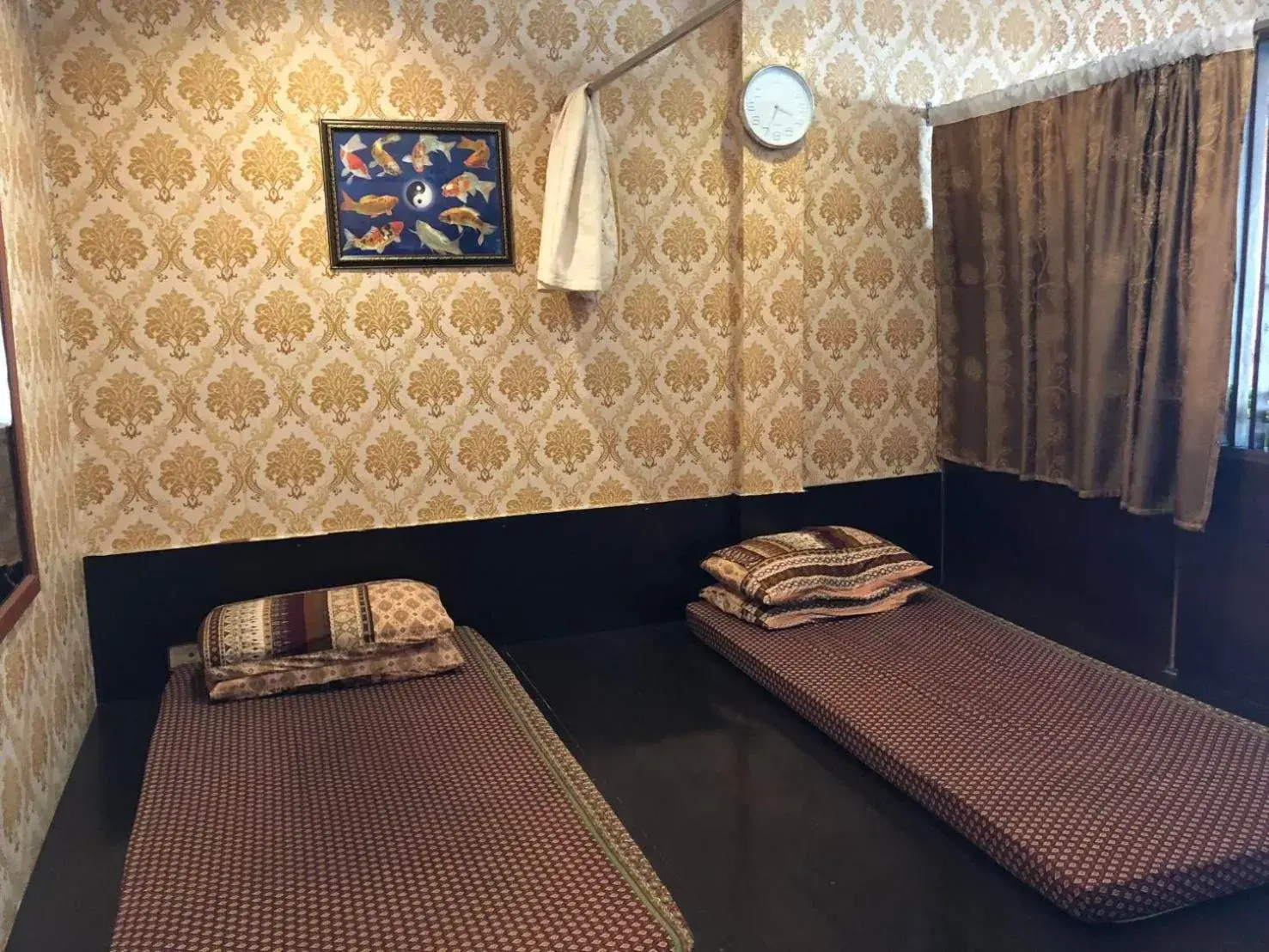 Massage, Bed in ROYAL GRAND PATTAYA