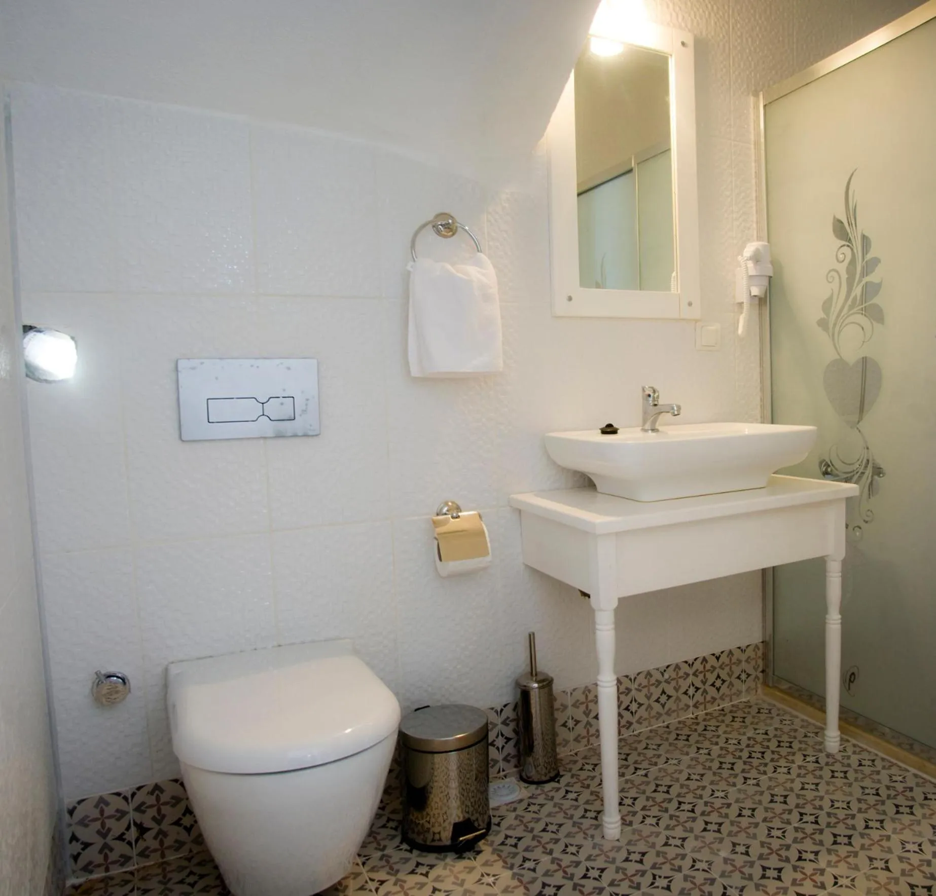 Bathroom in Gonulhan Hotel