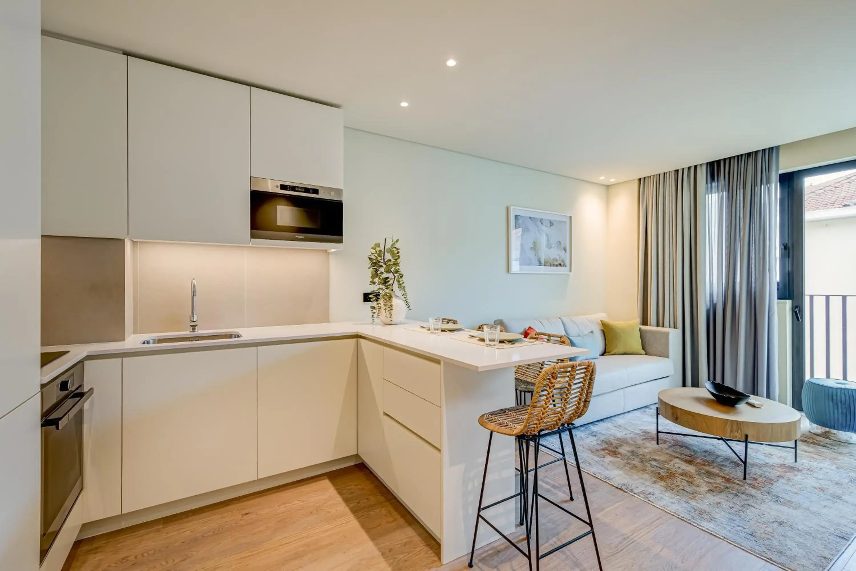 Two-Bedroom Family Apartment in Blissful Suites Porto by gaiarooms Two-Bedroom Family Apartment in Blissful Suites Porto by gaiarooms