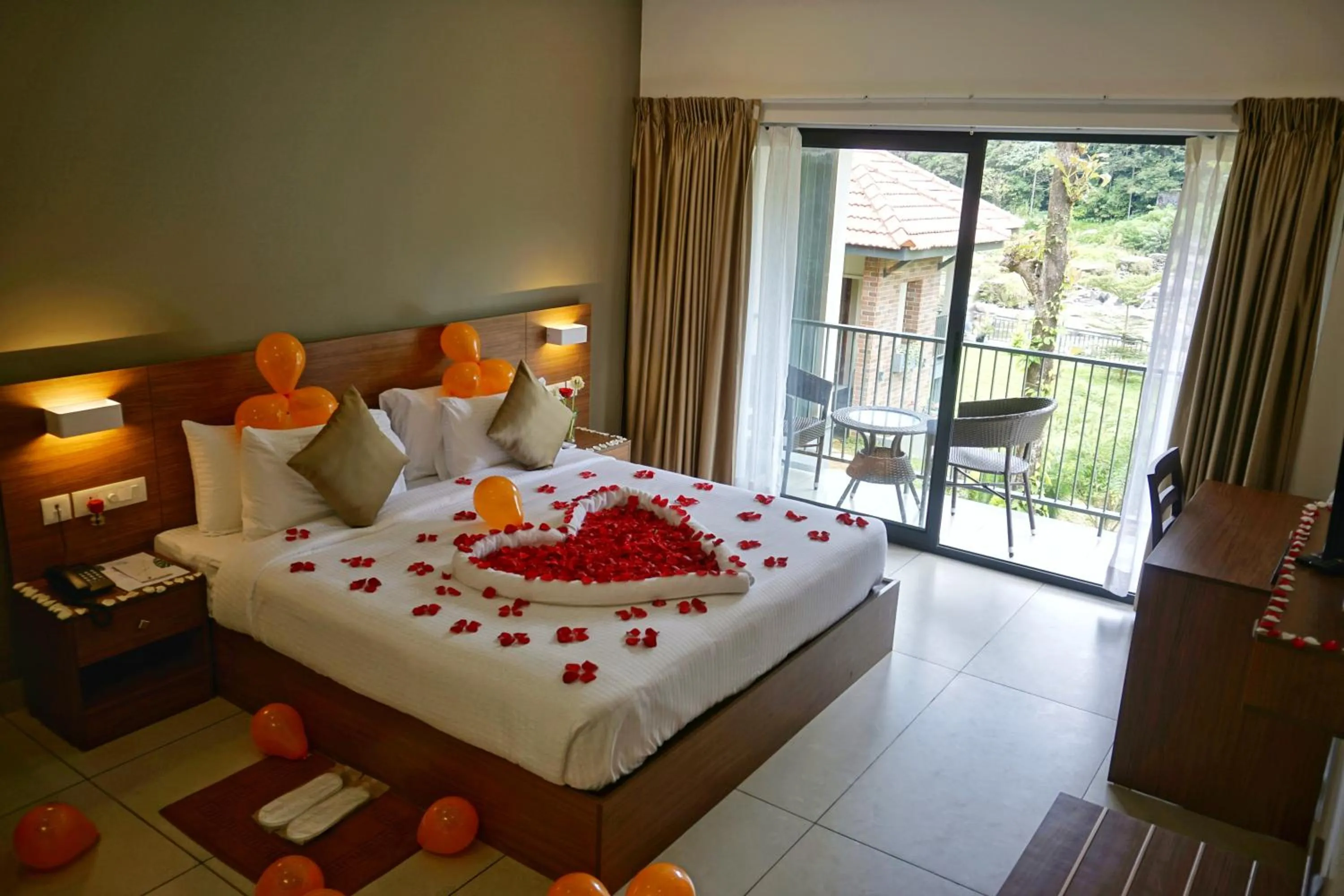 Bed in Riverdale Munnar Resorts & Spa