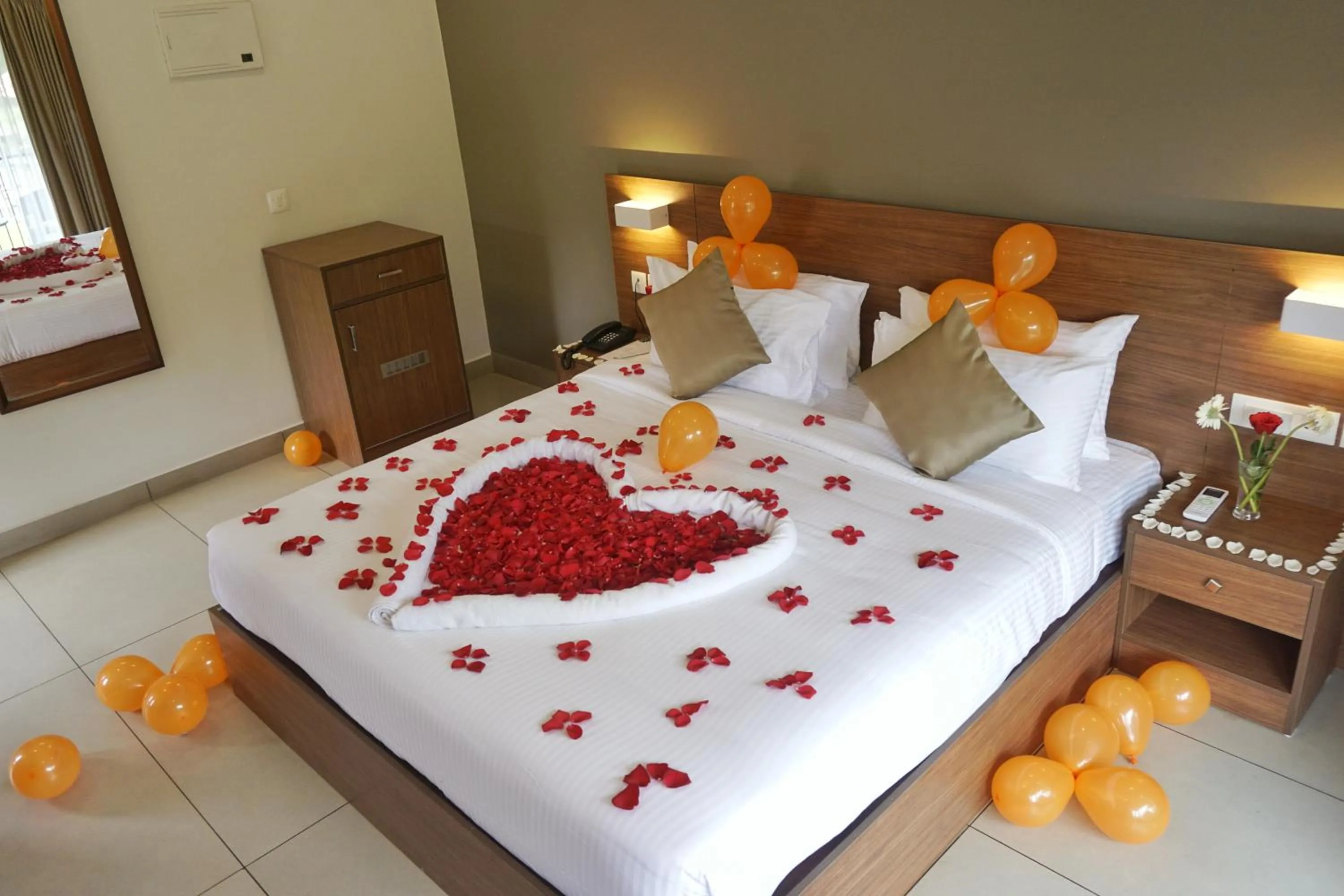 Bed in Riverdale Munnar Resorts & Spa