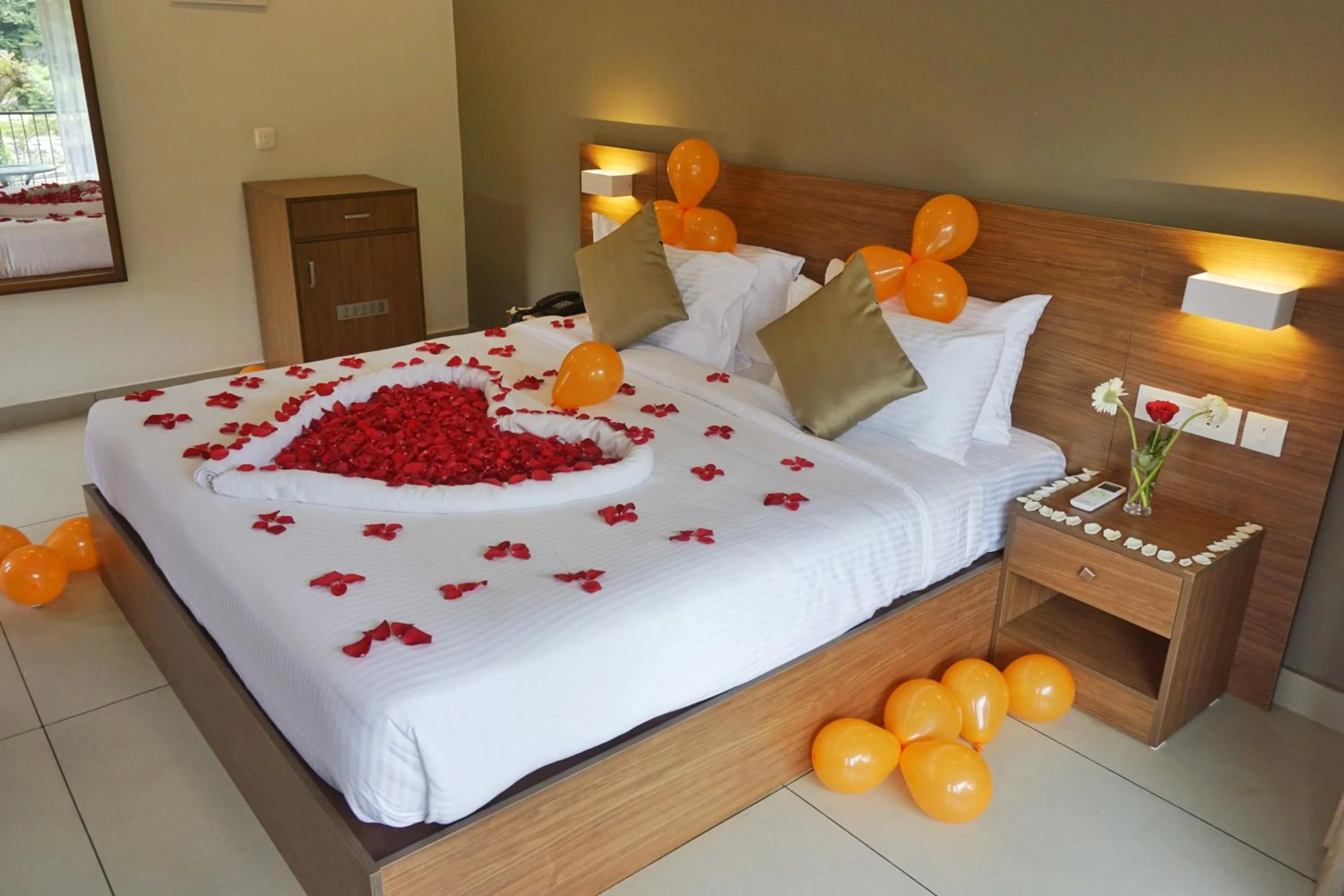 Photo of the whole room in Riverdale Munnar Resorts & Spa