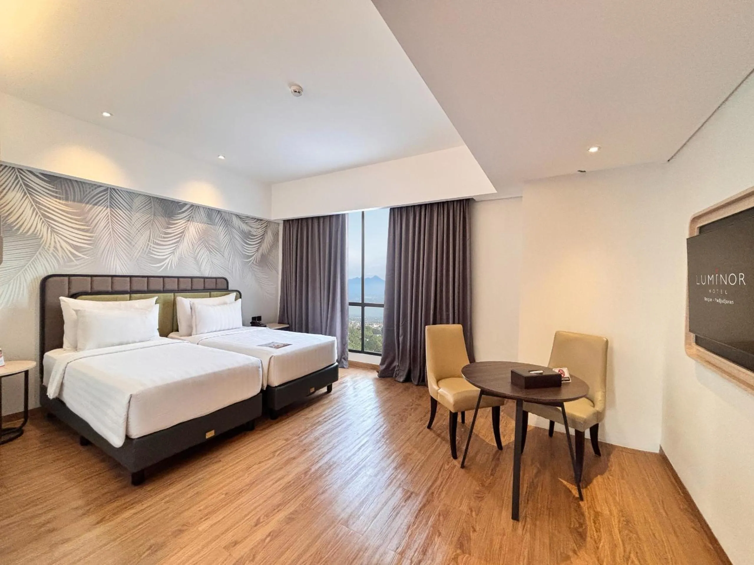 Bed in Luminor Hotel Padjadjaran Bogor by WH