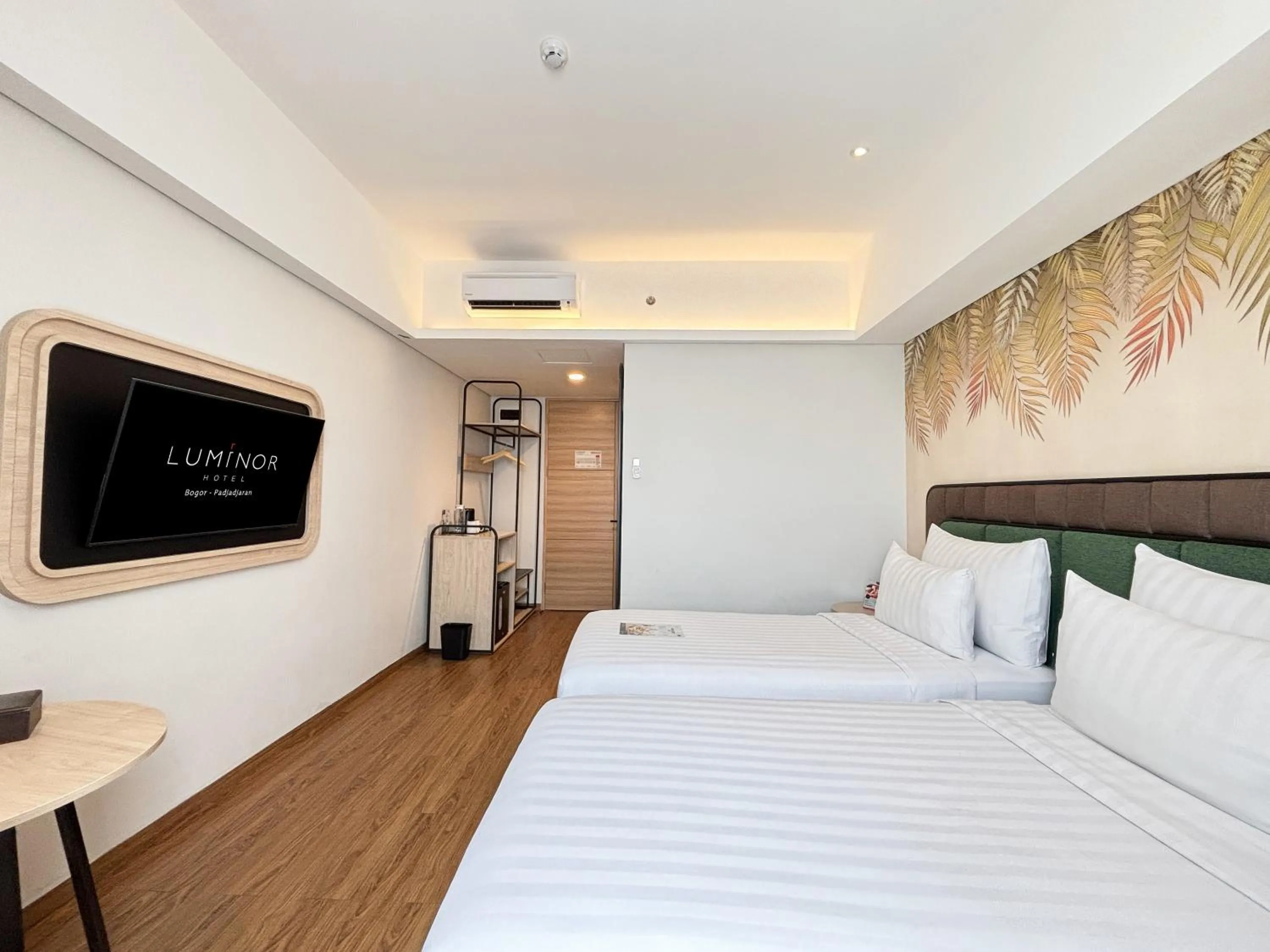 Bed in Luminor Hotel Padjadjaran Bogor by WH