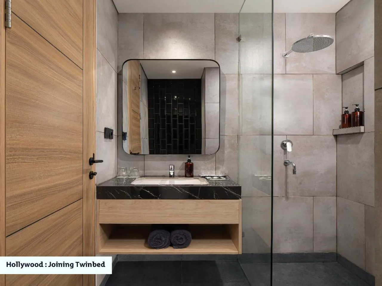 Property building in Luminor Hotel Padjadjaran Bogor by WH