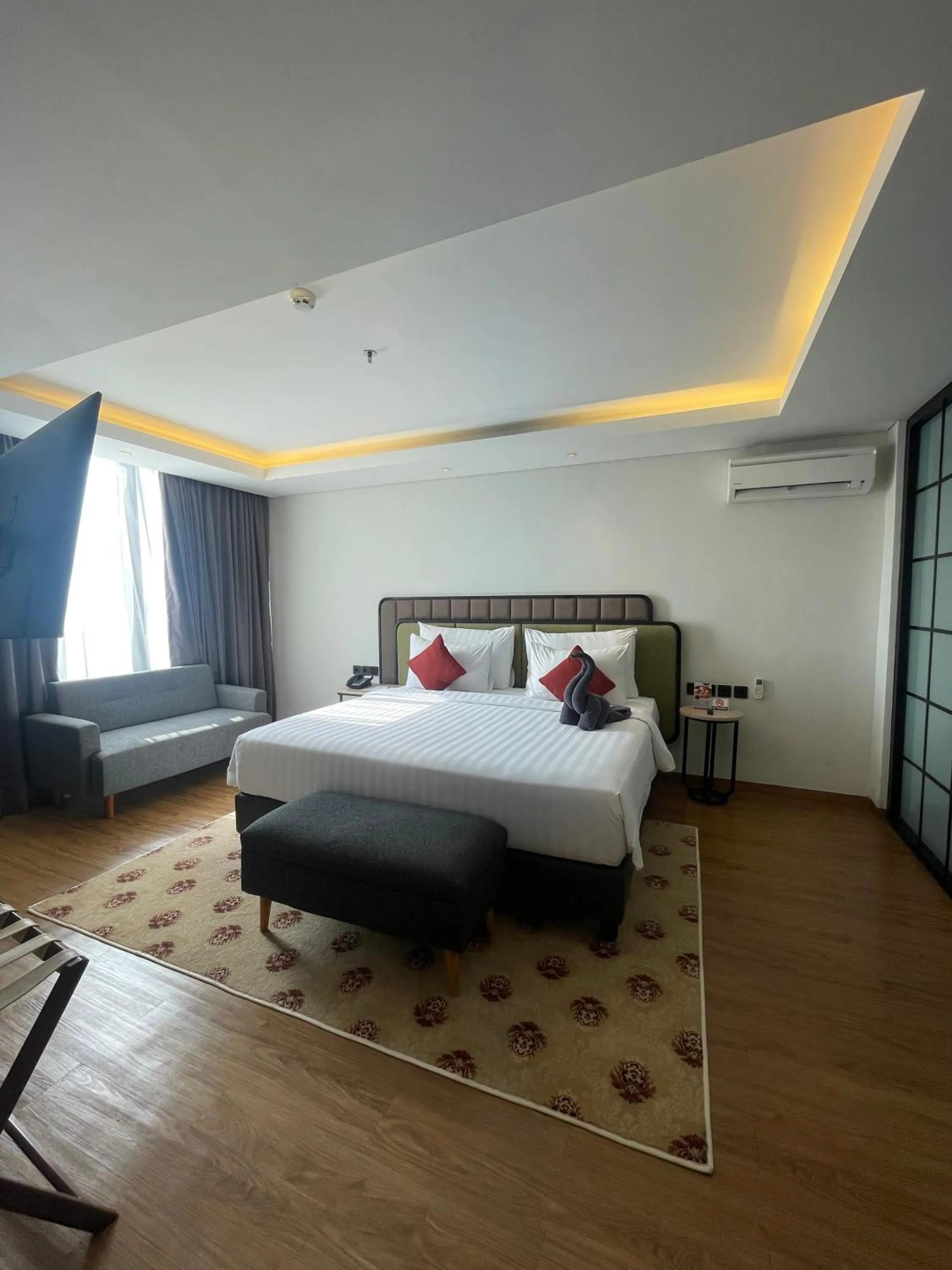 Bedroom, Bed in Luminor Hotel Padjadjaran Bogor by WH