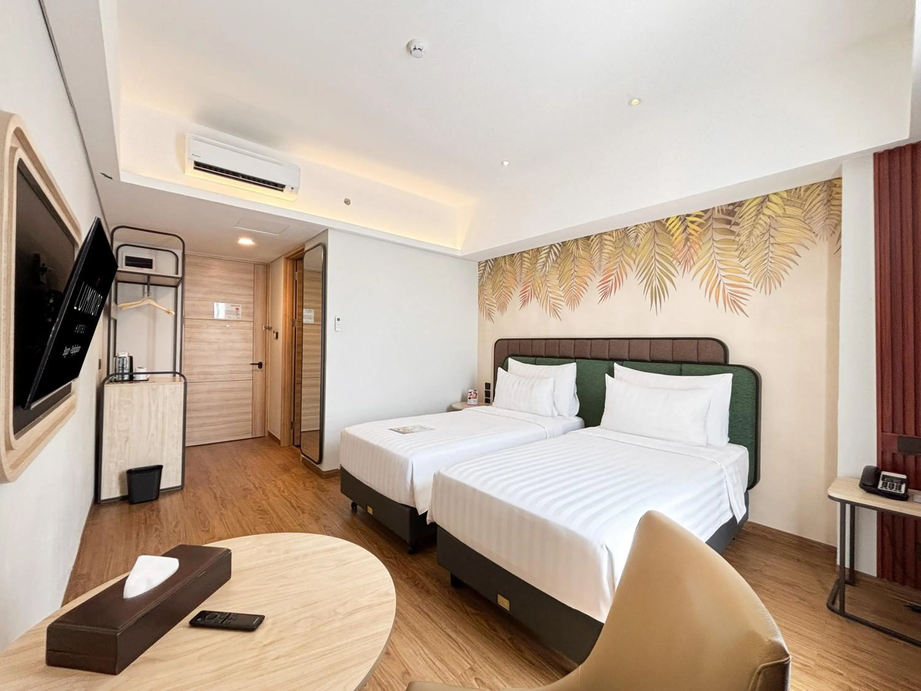 Bed in Luminor Hotel Padjadjaran Bogor by WH