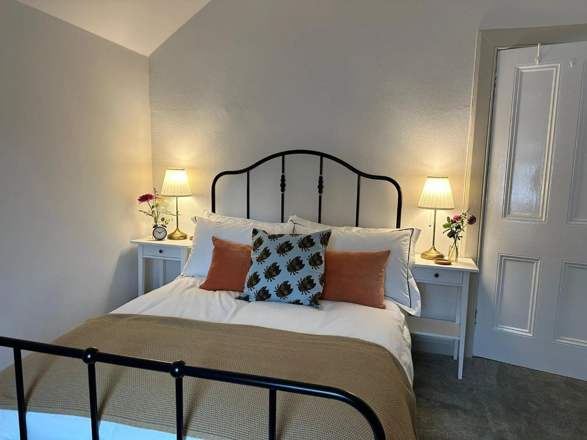 Bed in The Victoria Hotel,Bar,Bistro