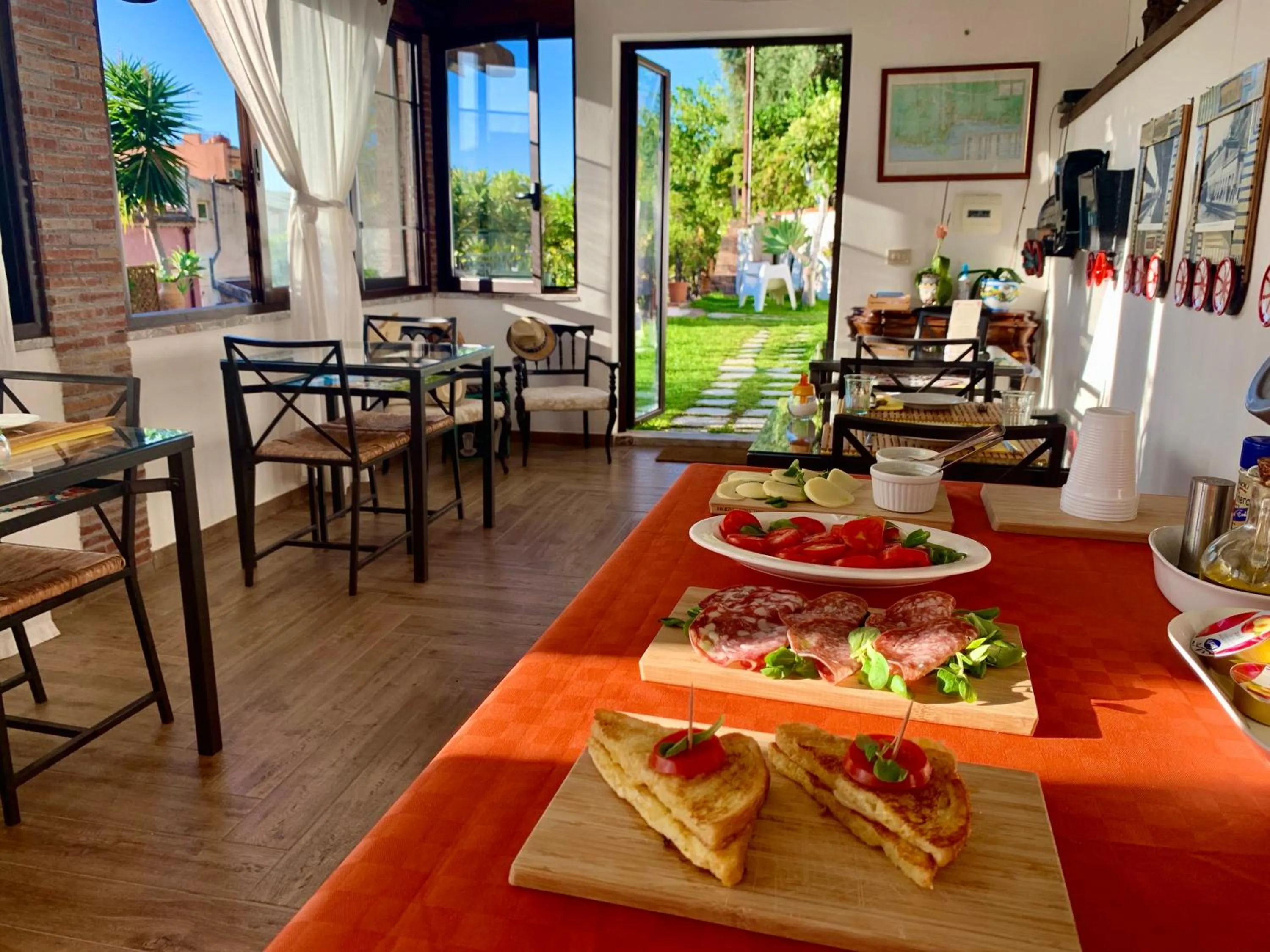 Breakfast in B&B Villa Vittoria