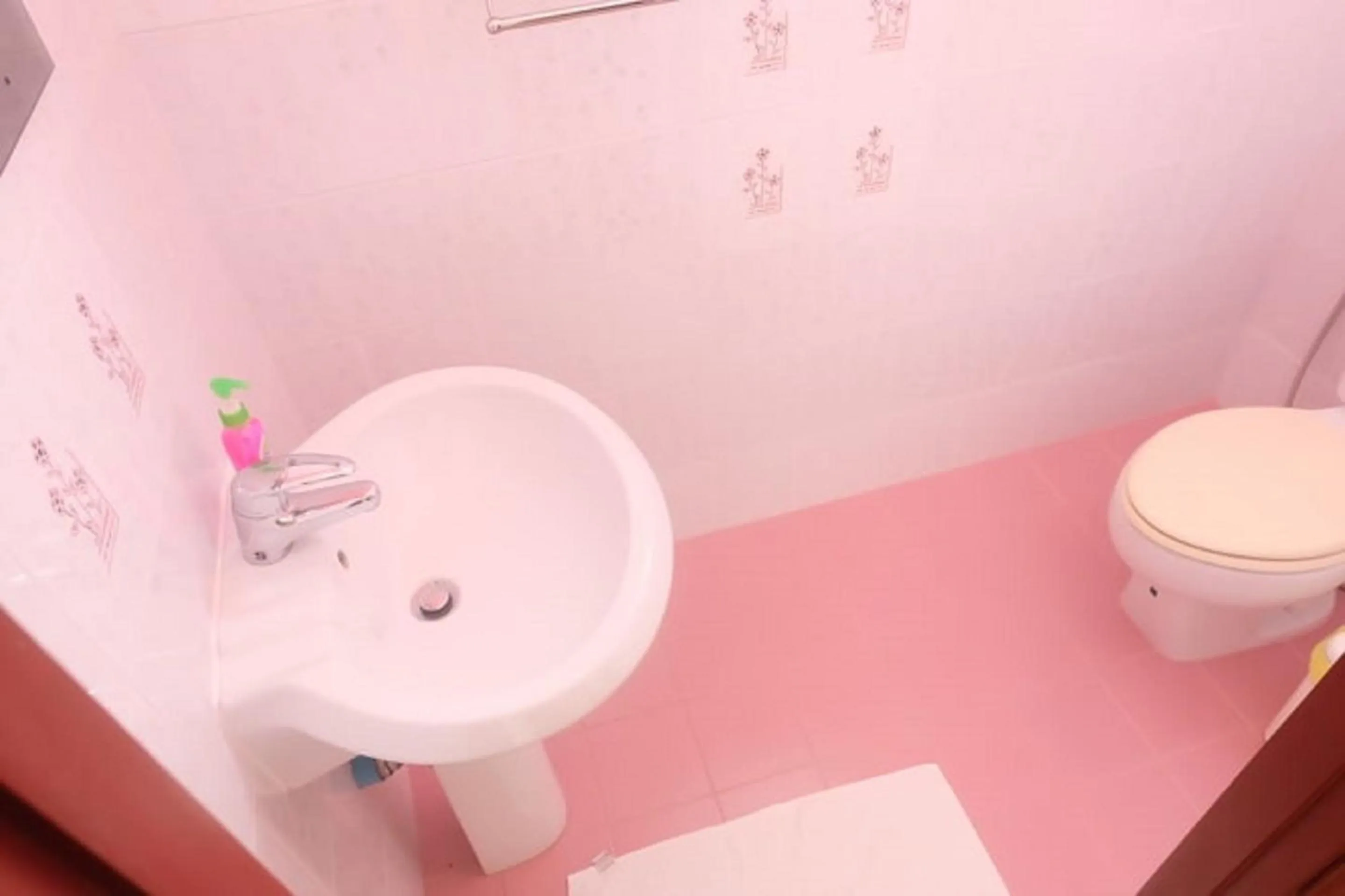 Bathroom in Majestic Villas Phuket