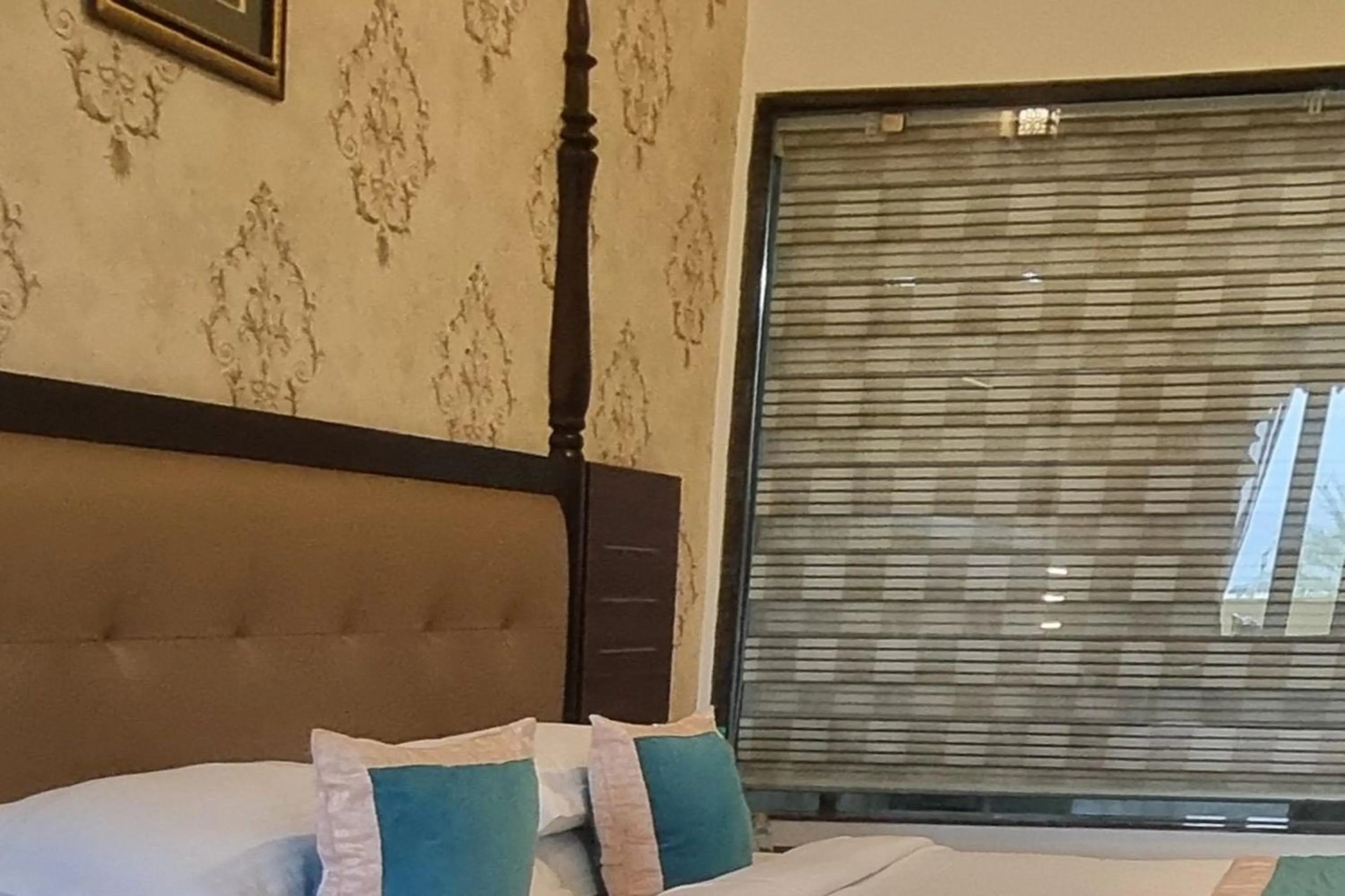Bed in Labh Garh Palace Resort & Spa