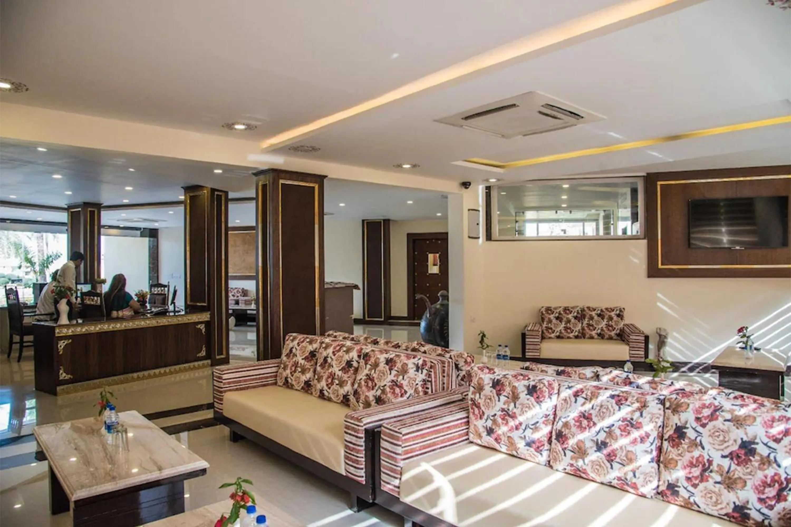 Living room in Labh Garh Palace Resort & Spa