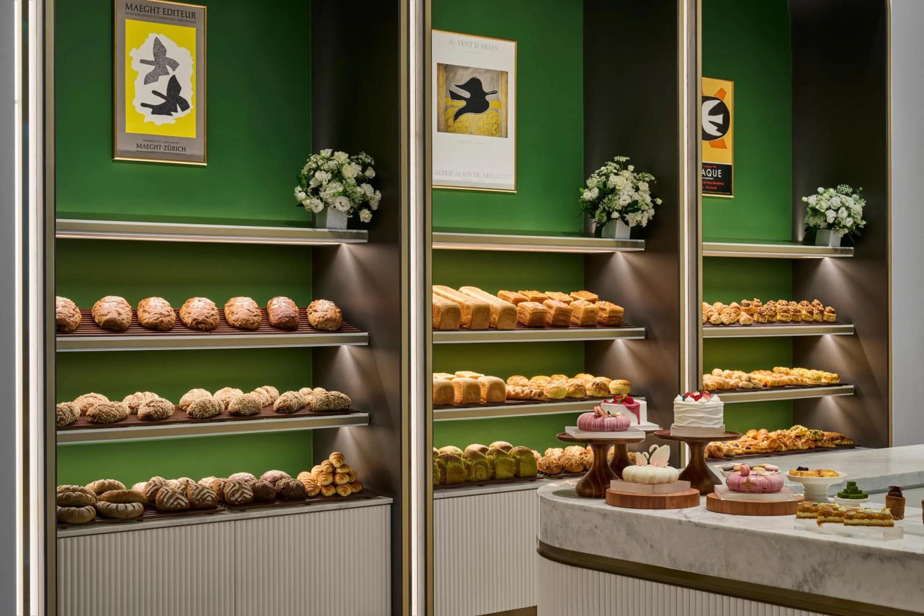 Restaurant/places to eat in Grand HiLai Taipei