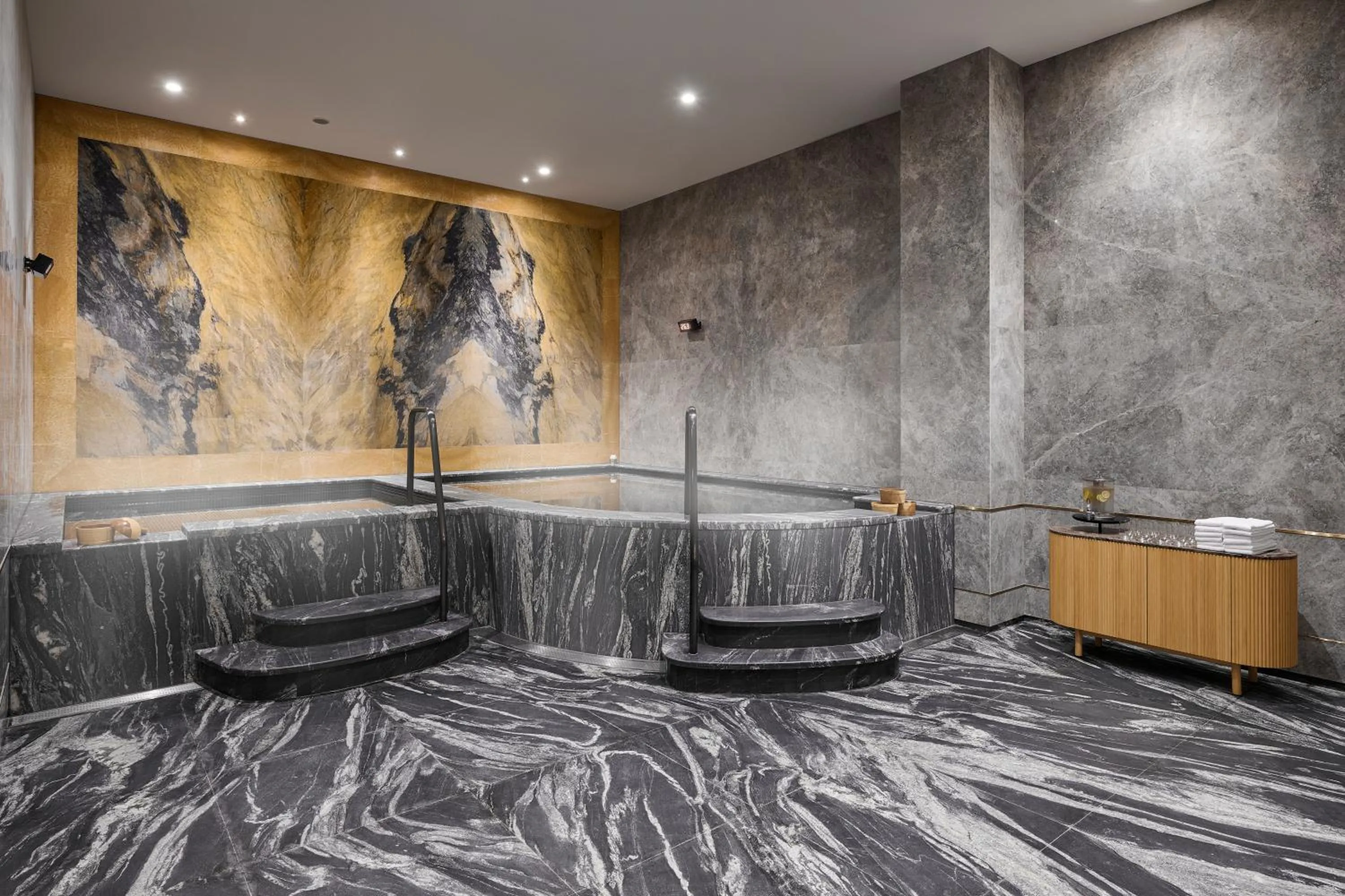 Sauna in Grand HiLai Taipei