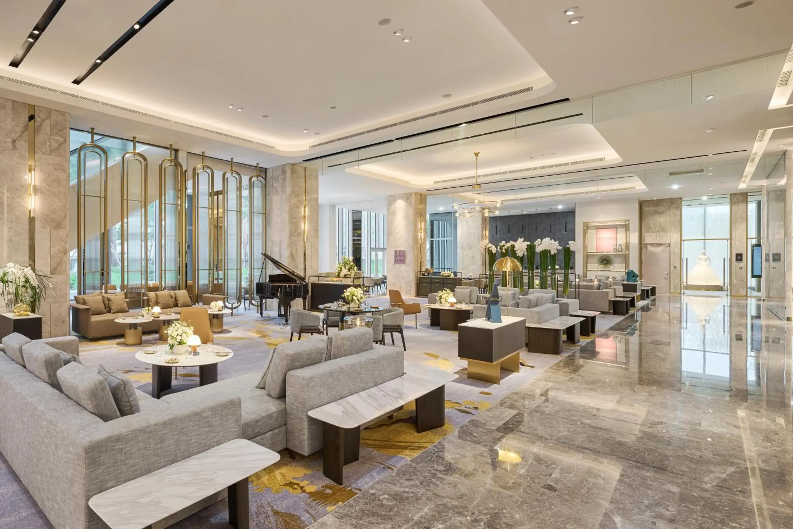 Lounge or bar in Grand HiLai Taipei Lounge or bar in Grand HiLai Taipei