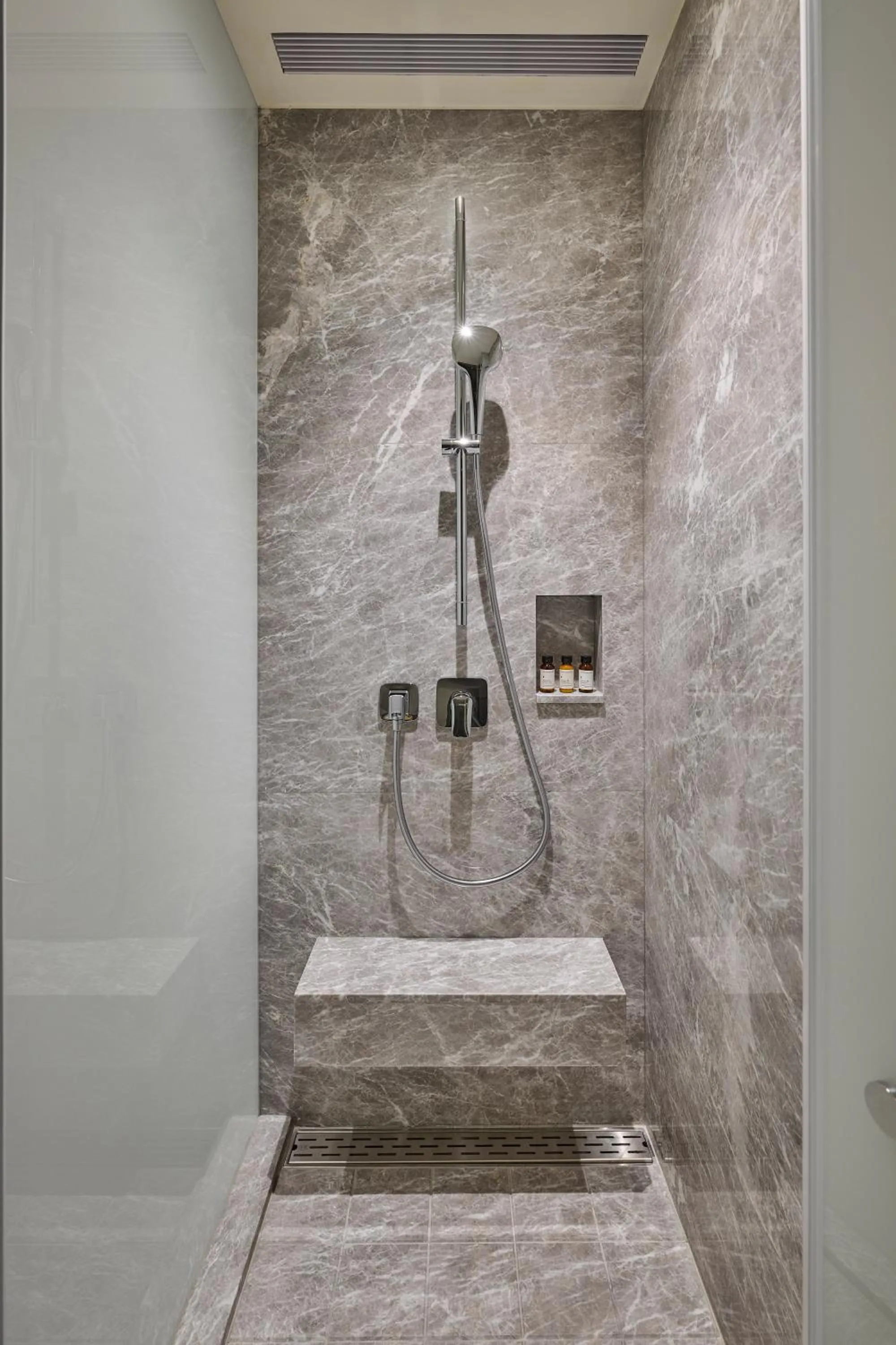 Bathroom in Grand HiLai Taipei