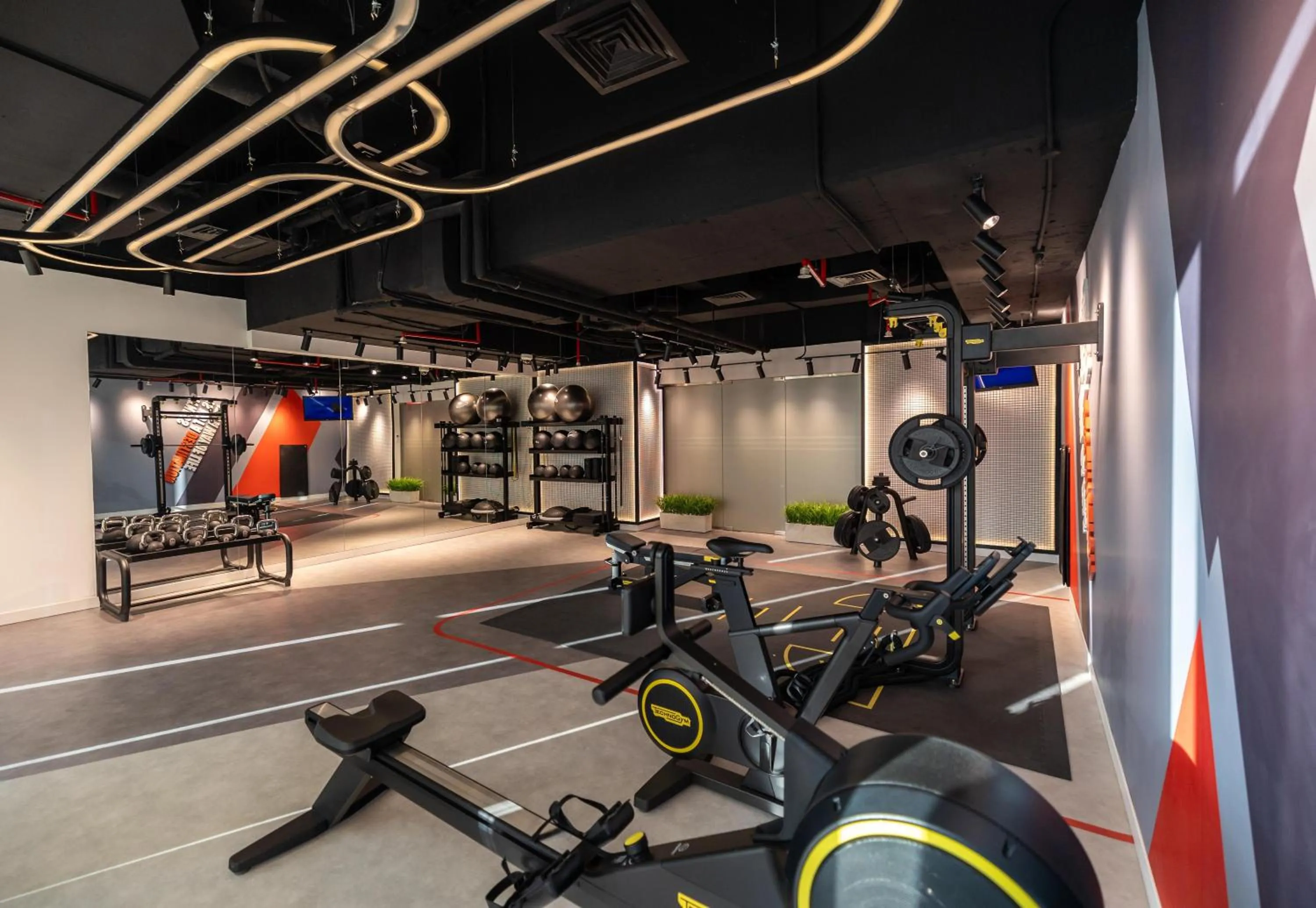 Fitness centre/facilities in DoubleTree by Hilton Dubai Jumeirah Beach