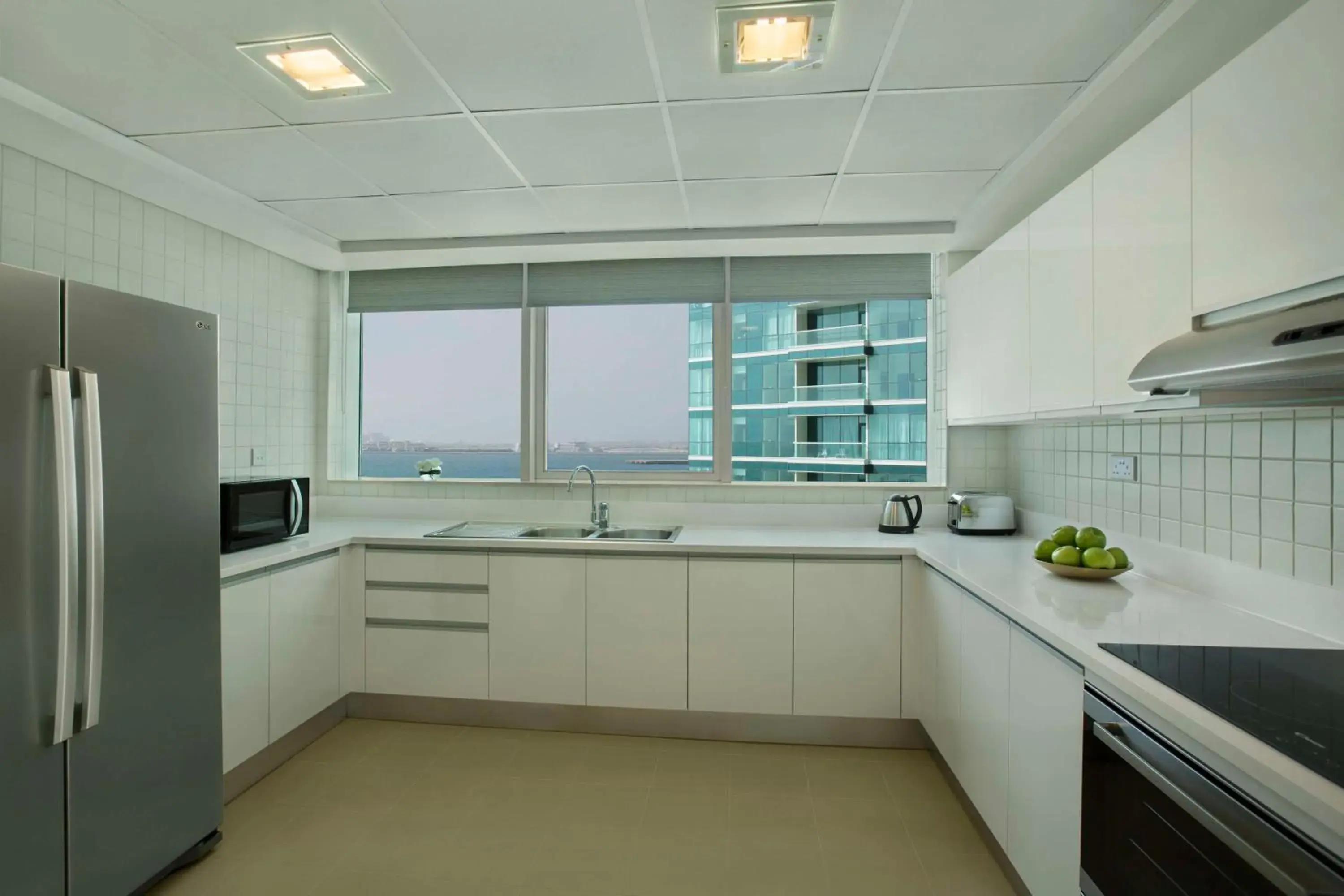 Three-Bedroom Suite with Kitchen - Panoramic Sea View in DoubleTree by Hilton Dubai Jumeirah Beach Three-Bedroom Suite with Kitchen - Panoramic Sea View in DoubleTree by Hilton Dubai Jumeirah Beach