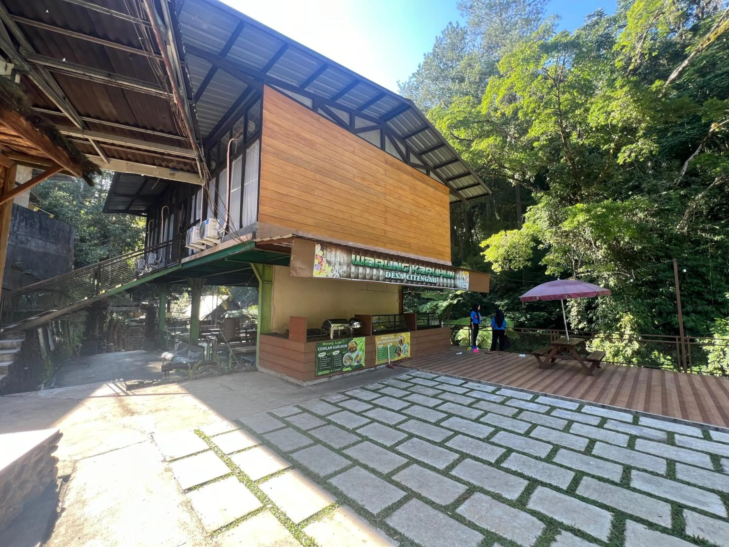 Kampung Karuhan Eco Green Park Sumedang