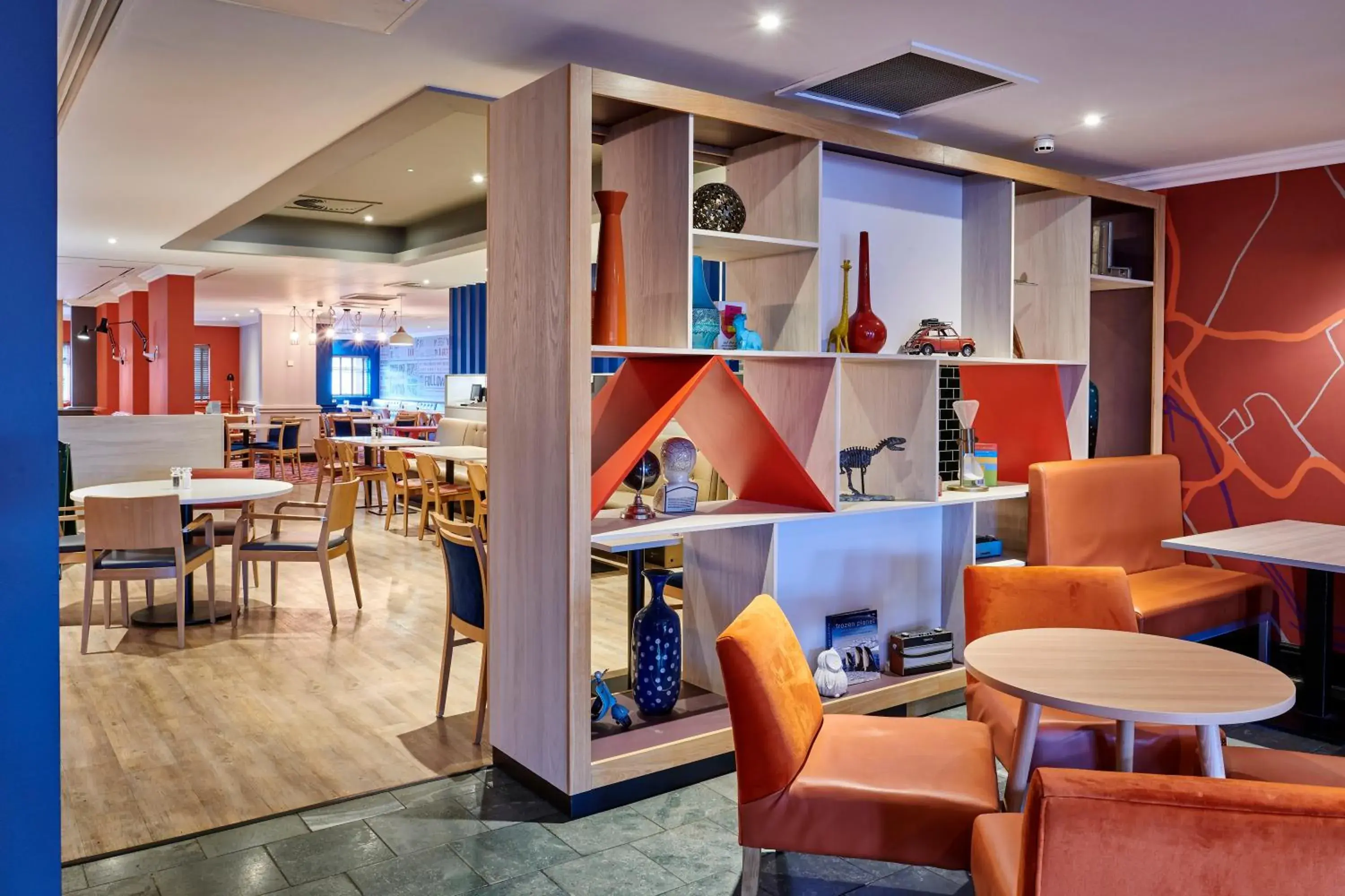 Restaurant/places to eat in Holiday Inn Leeds Garforth by IHG Restaurant/places to eat in Holiday Inn Leeds Garforth by IHG