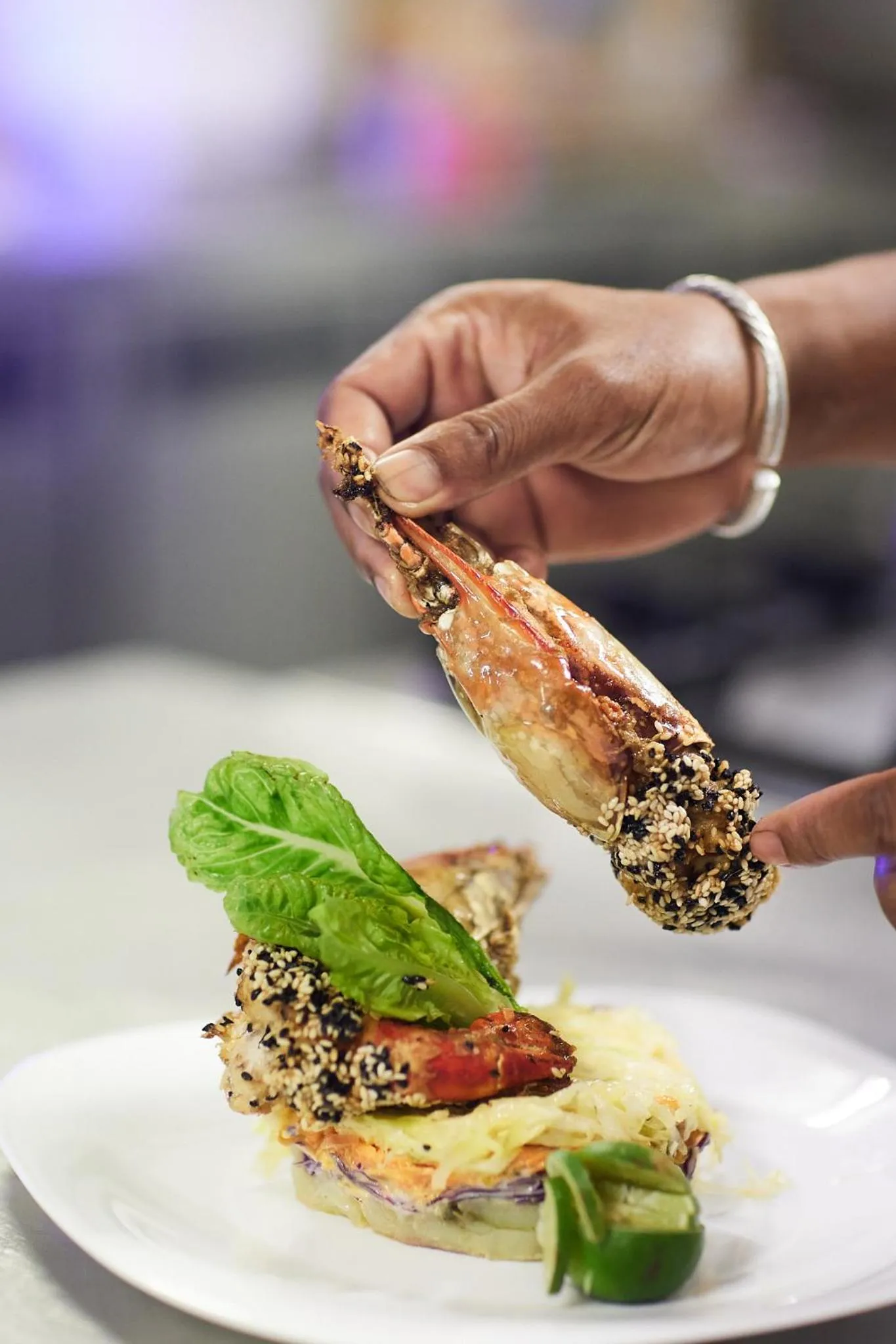 Restaurant/places to eat in Loharano Lodge