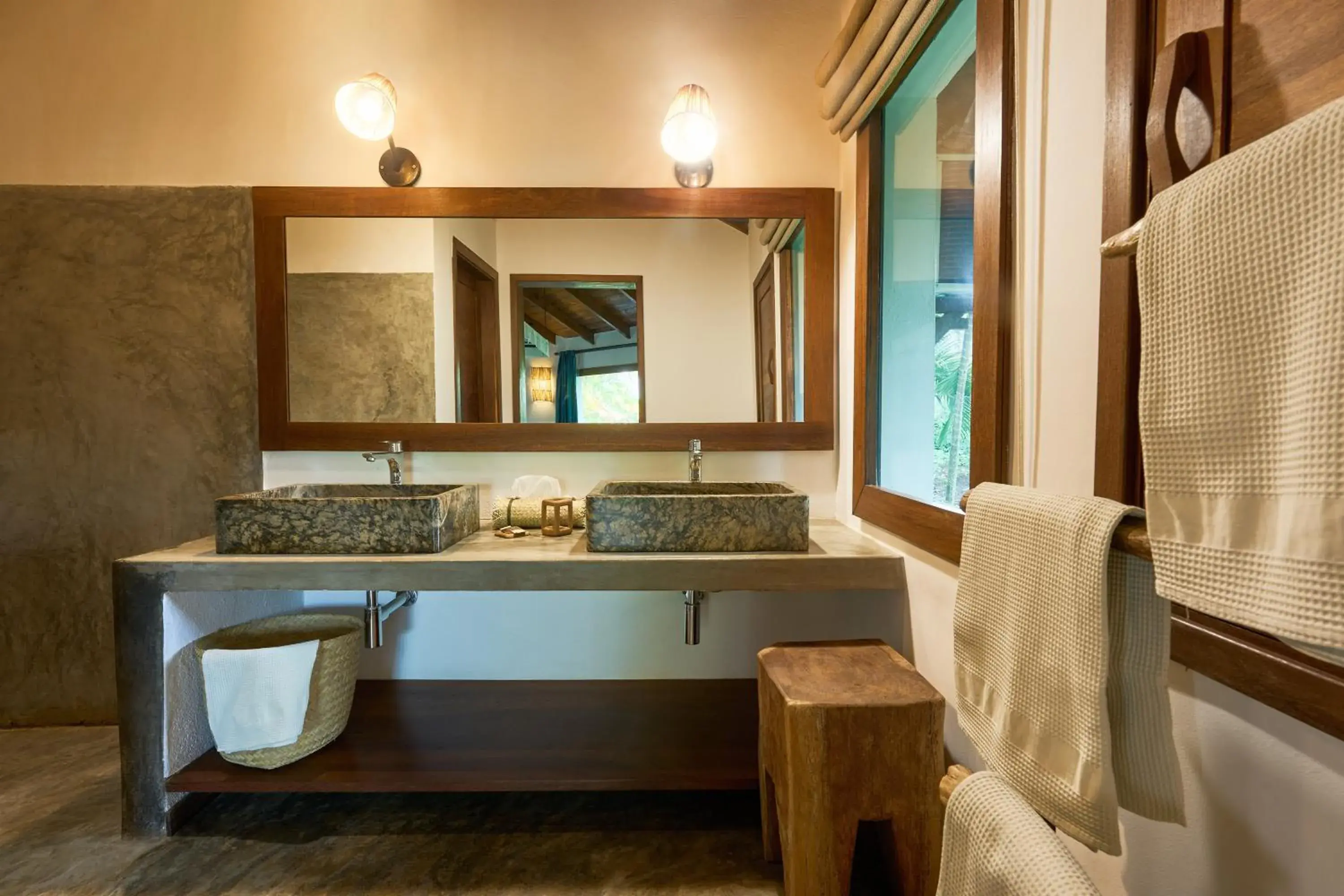 Bathroom in Loharano Lodge Bathroom in Loharano Lodge