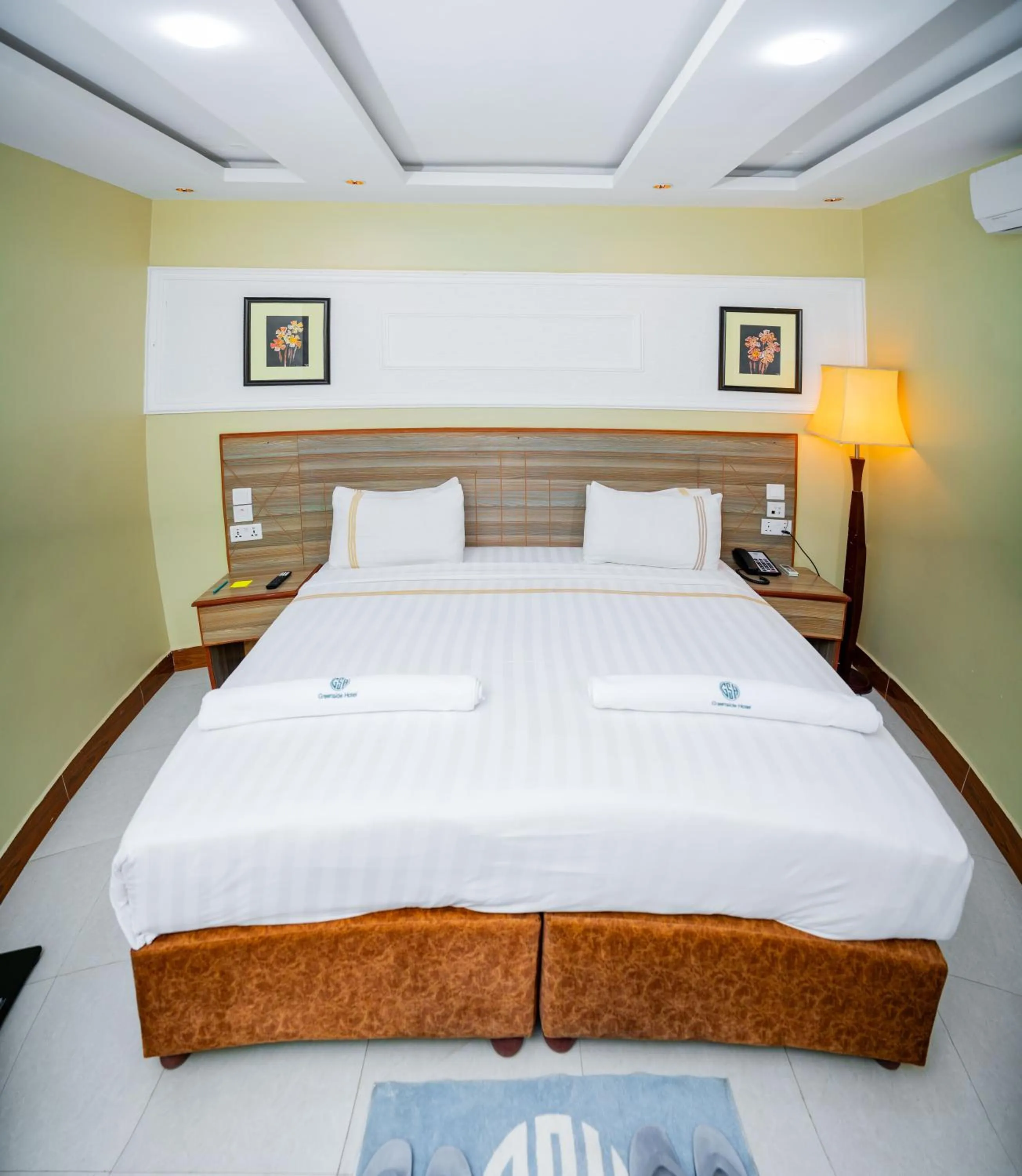 Bed in Greenside Hotel