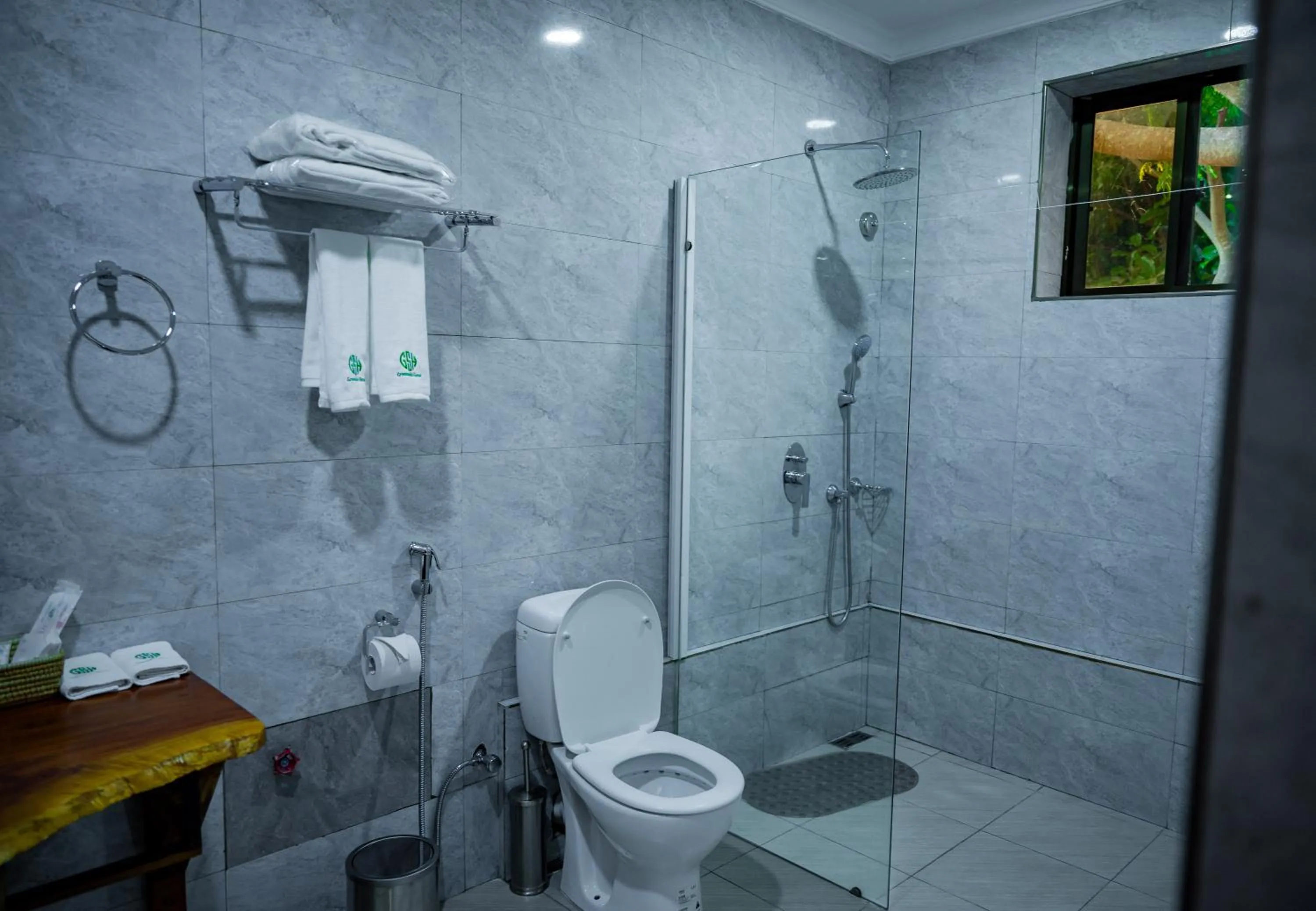 Bathroom in Greenside Hotel