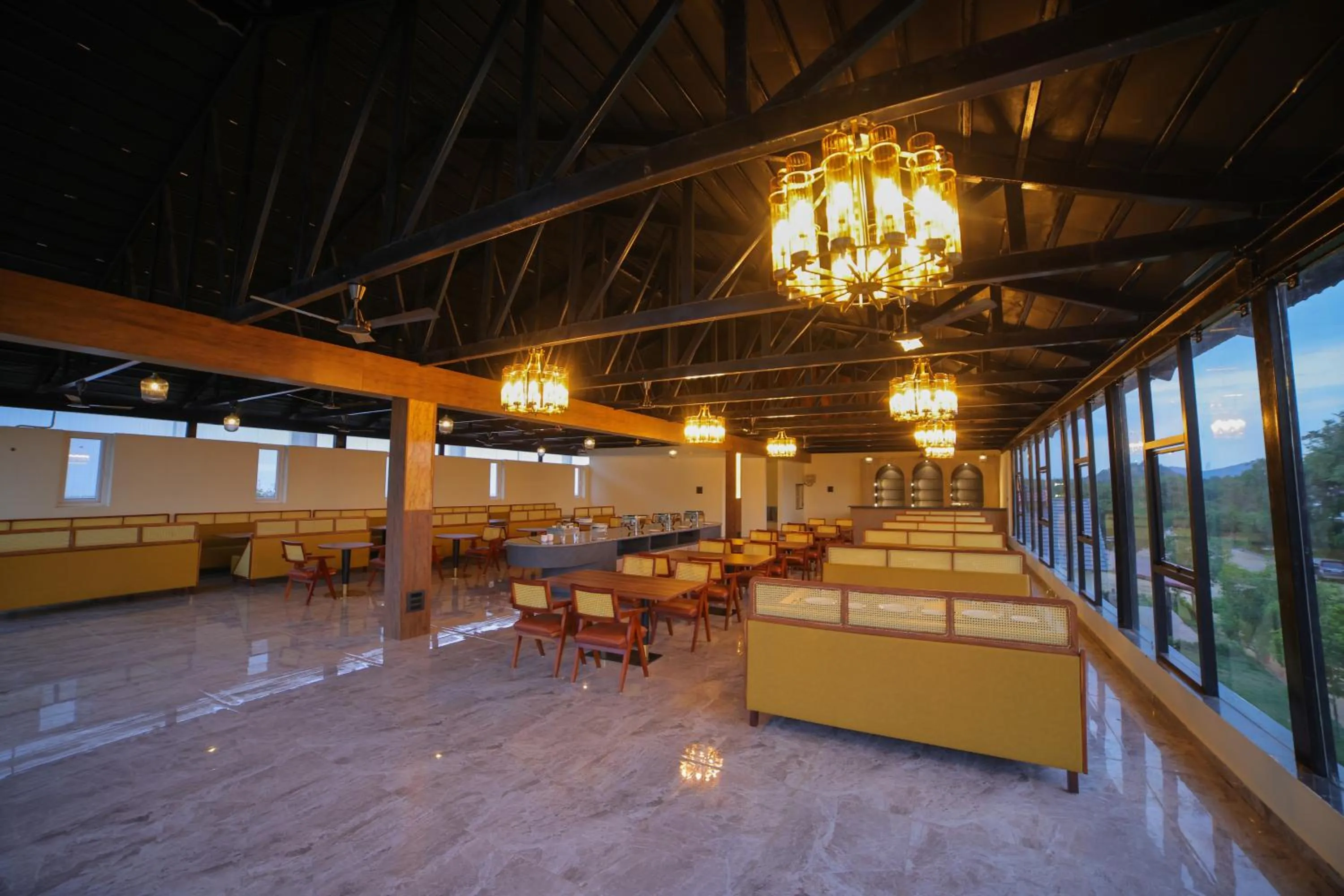 Restaurant/places to eat in Lake Valley Resort and Spa Tirupati, 27 kms from Talakona Waterfall