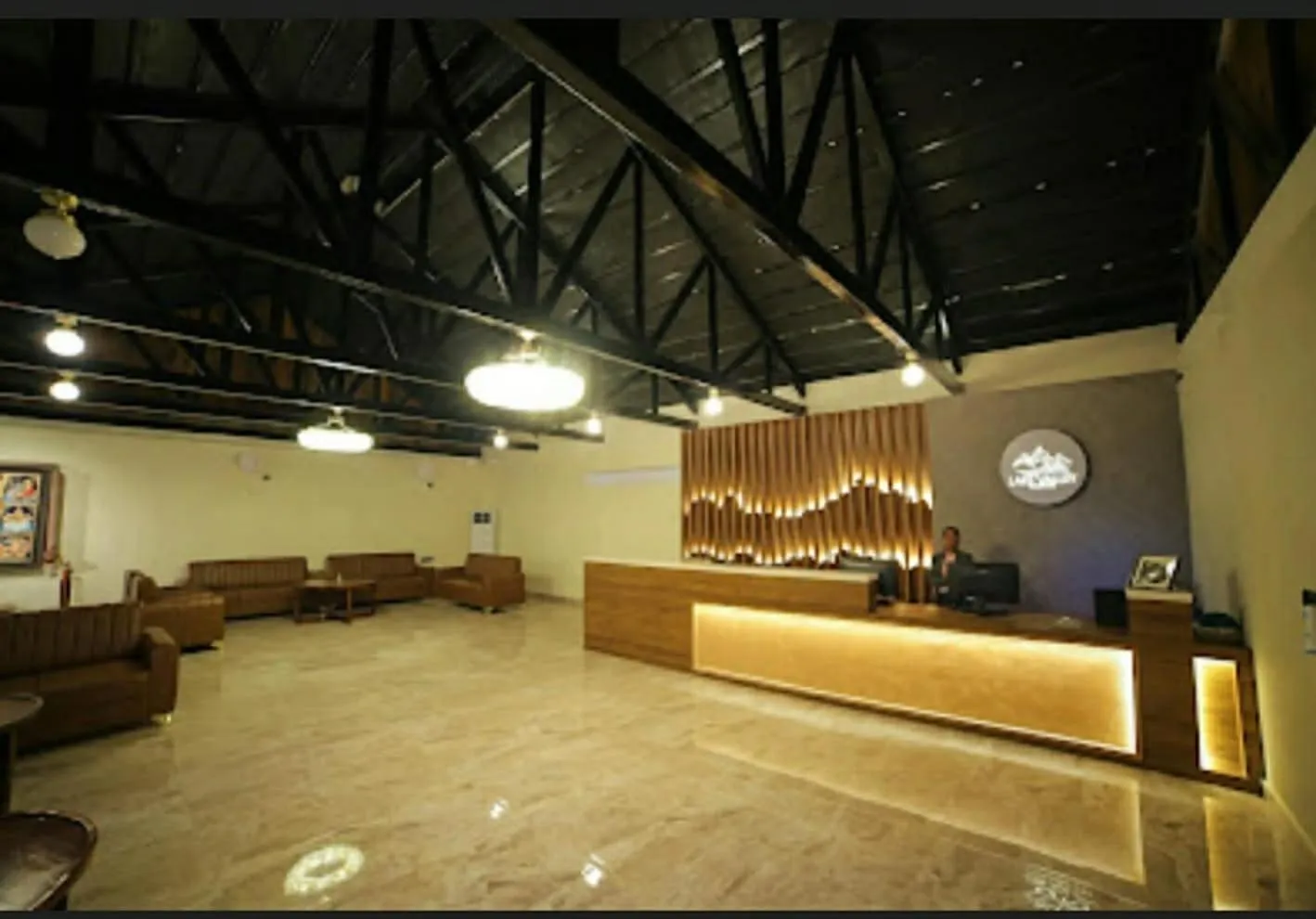 Lobby or reception in Lake Valley Resort and Spa Tirupati, 27 kms from Talakona Waterfall