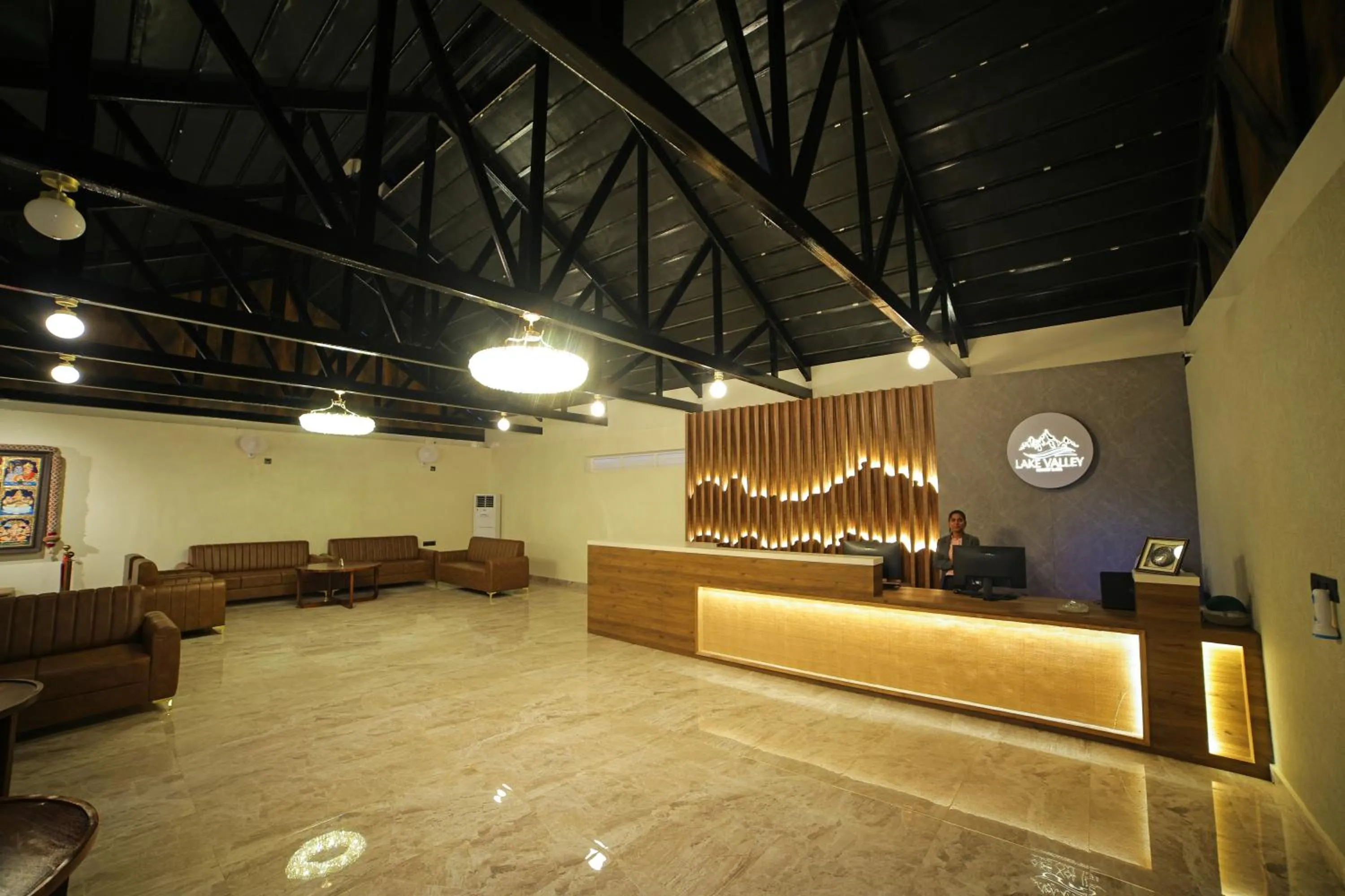 Lobby or reception in Lake Valley Resort and Spa Tirupati, 27 kms from Talakona Waterfall