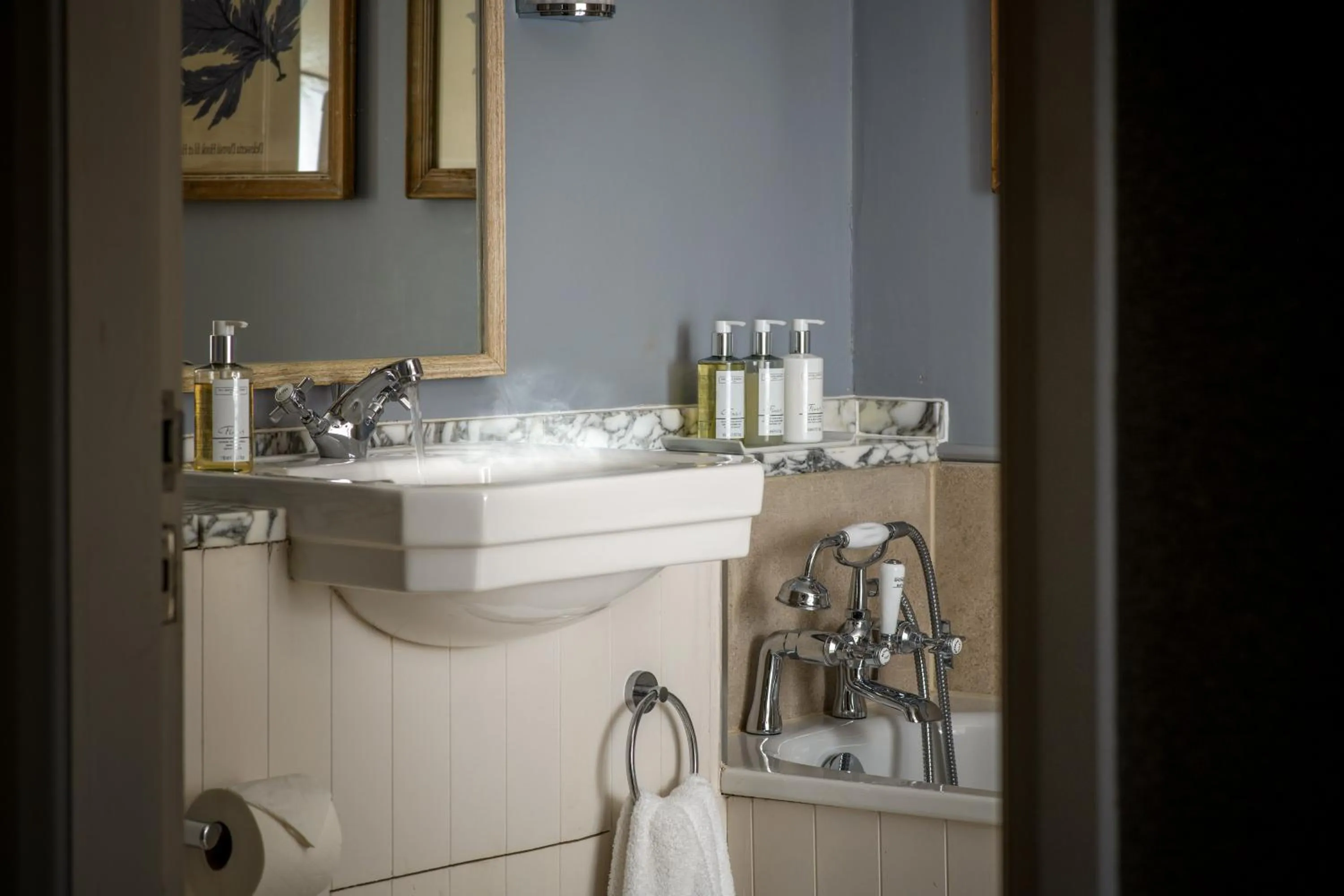 Bathroom in The Beverley Arms Hotel