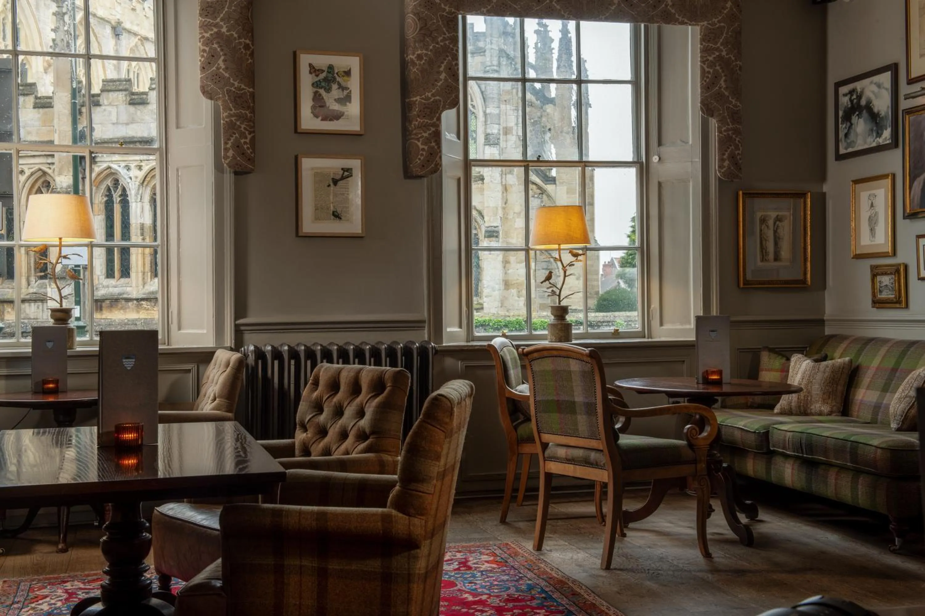 Lounge or bar in The Beverley Arms Hotel