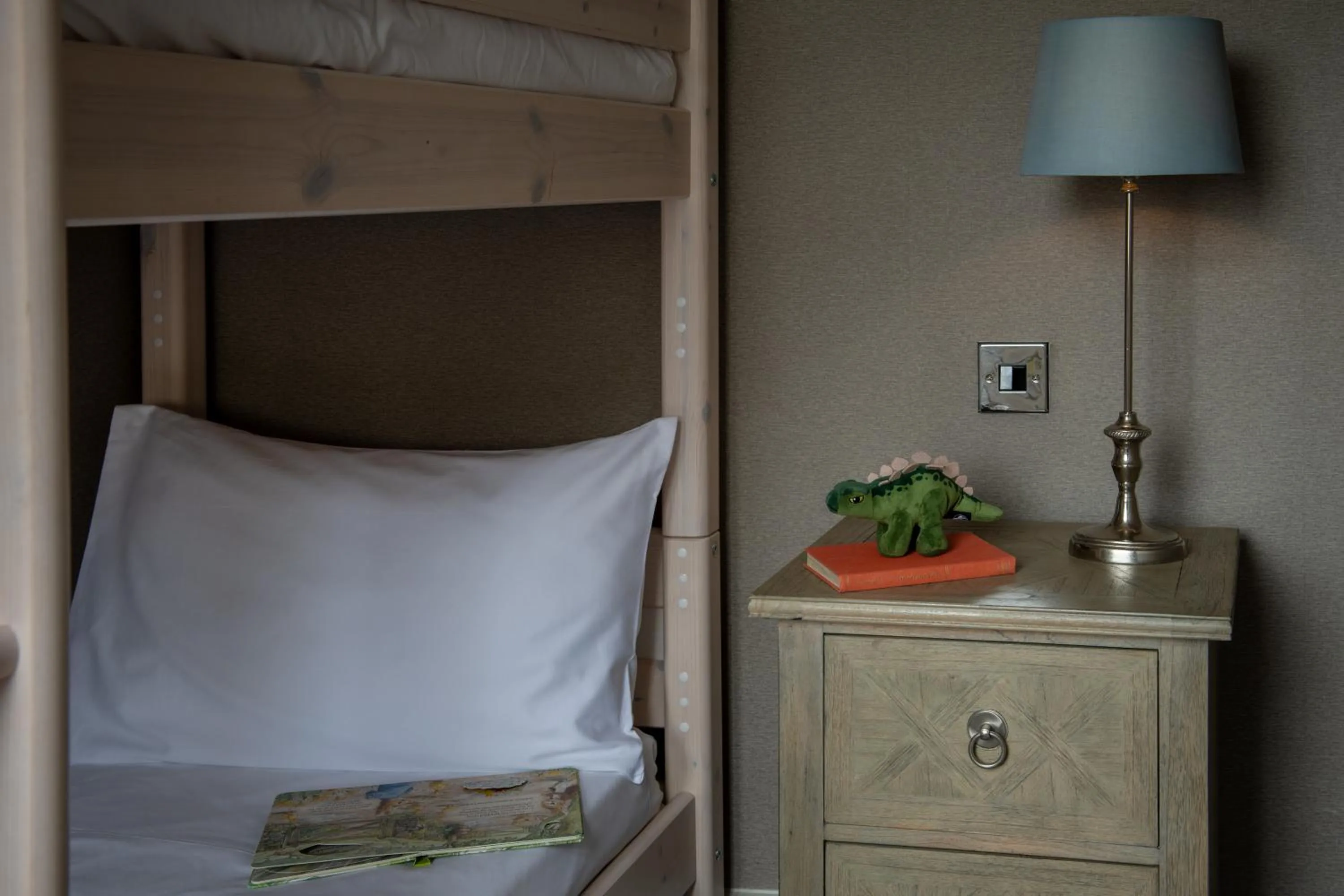 bunk bed, Bed in The Beverley Arms Hotel