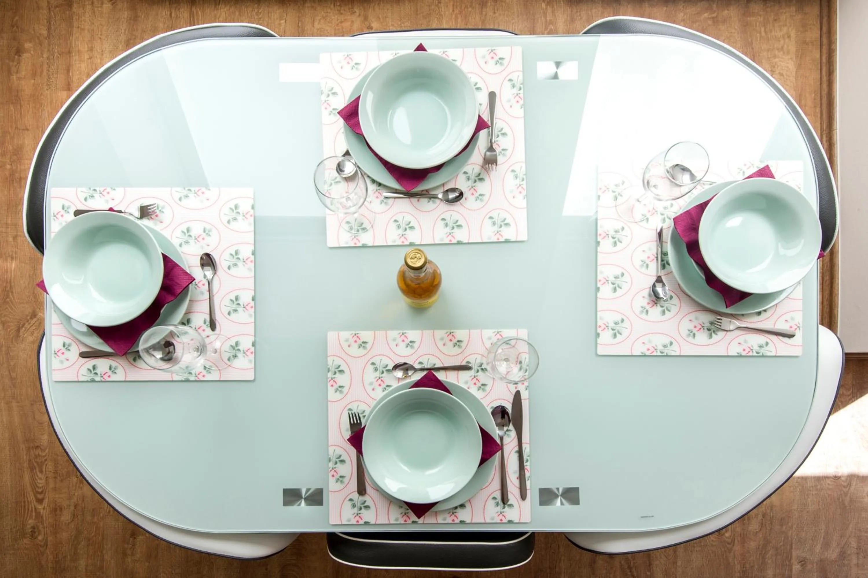 Dining area in Grand Budapest Apartments
