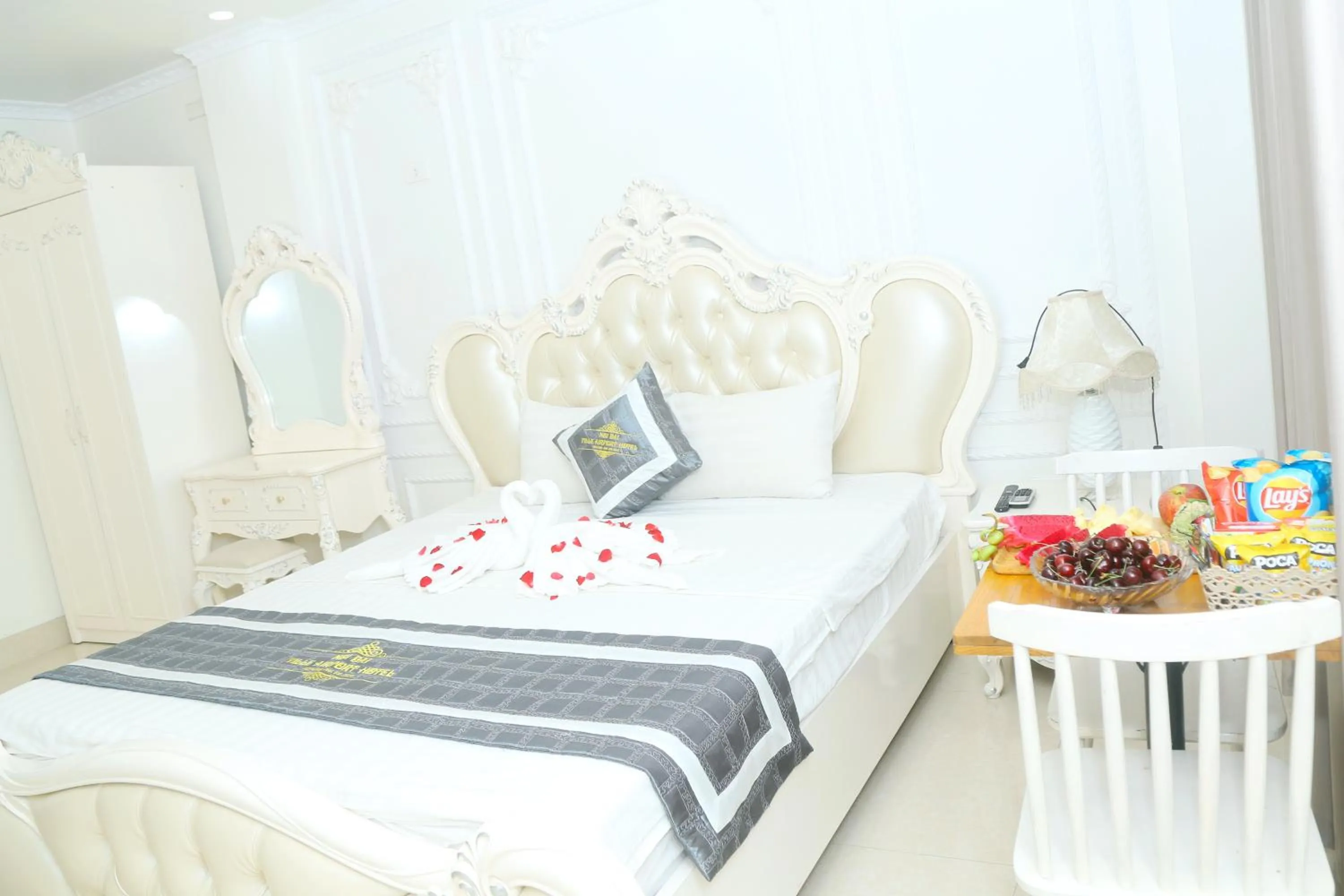 hair dresser, Bed in Noi Bai Ville Airport Hotel