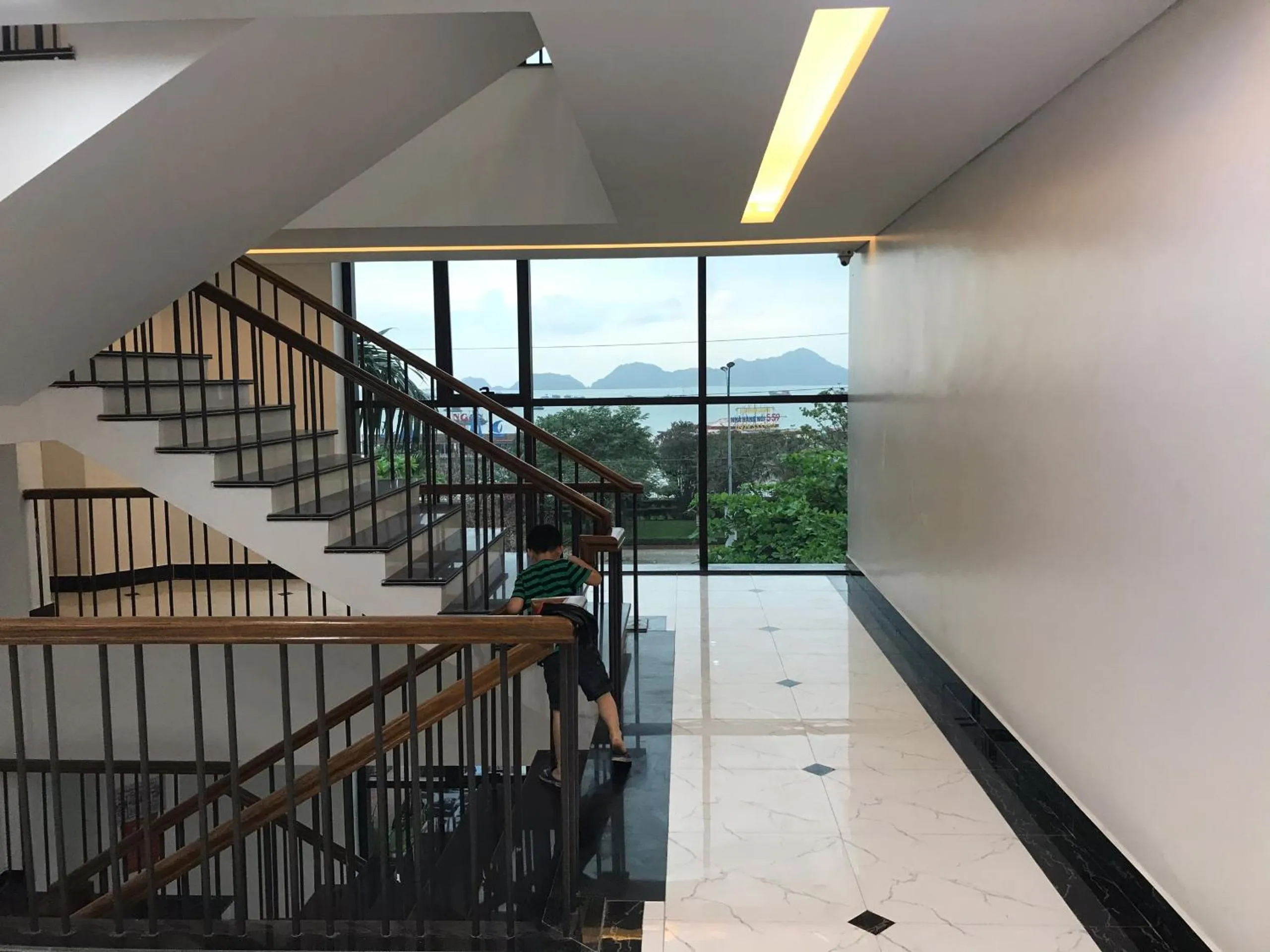 Property building in Gieng Ngoc Sea moutain View Cat Ba