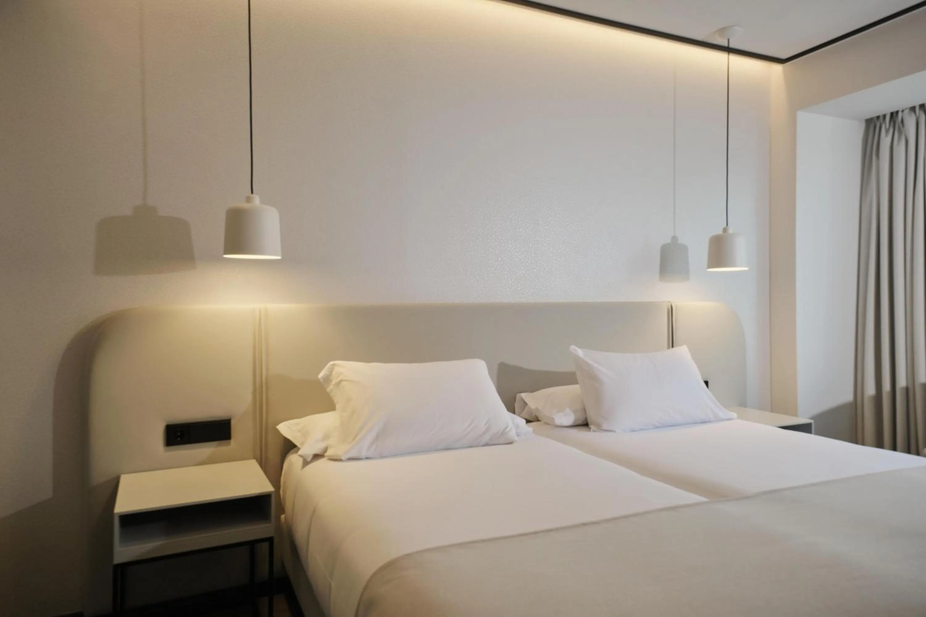 Photo of the whole room, Bed in 1881 Madrid Ventas Hotel