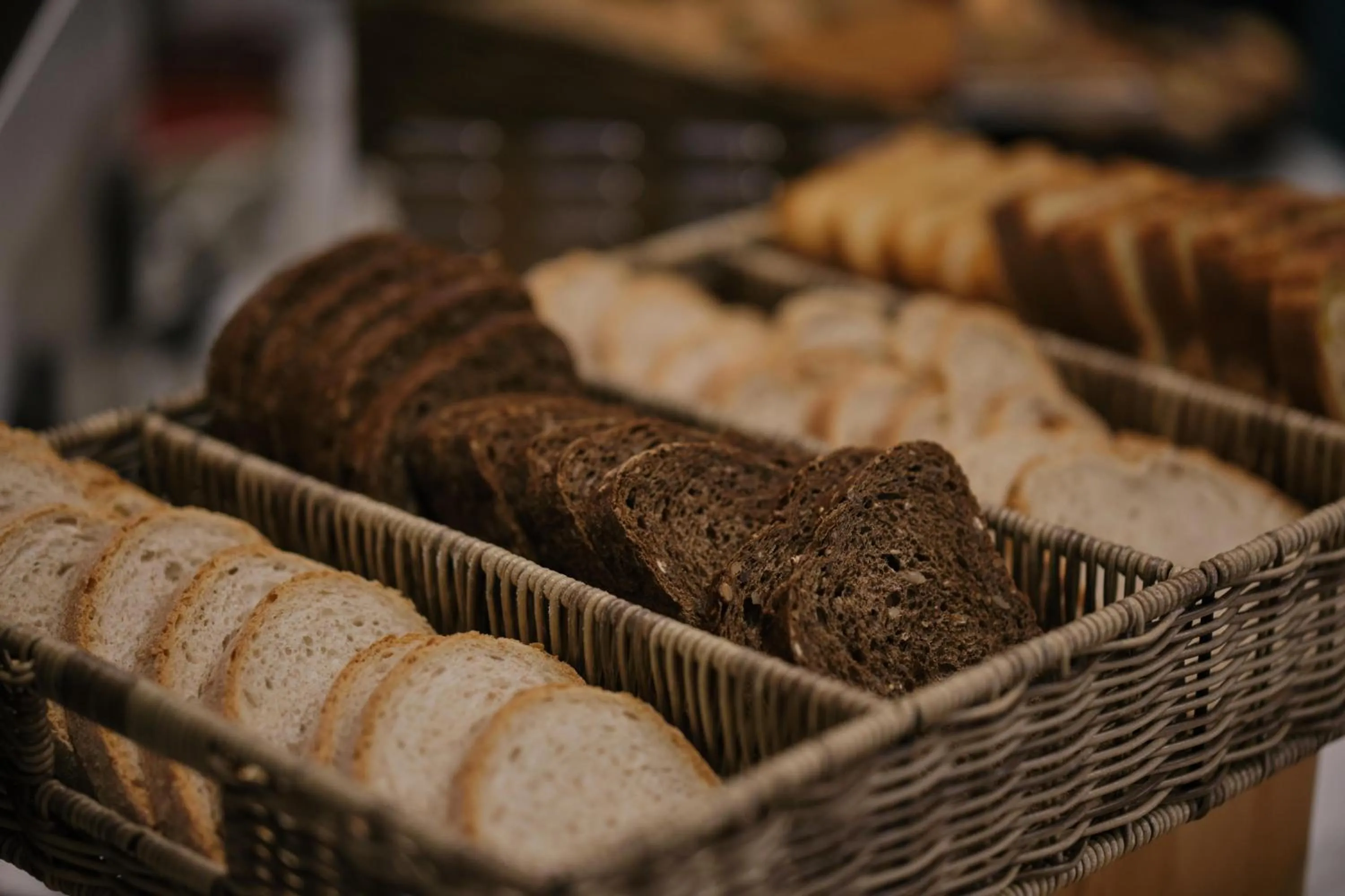 Restaurant/places to eat in 1881 Madrid Ventas Hotel