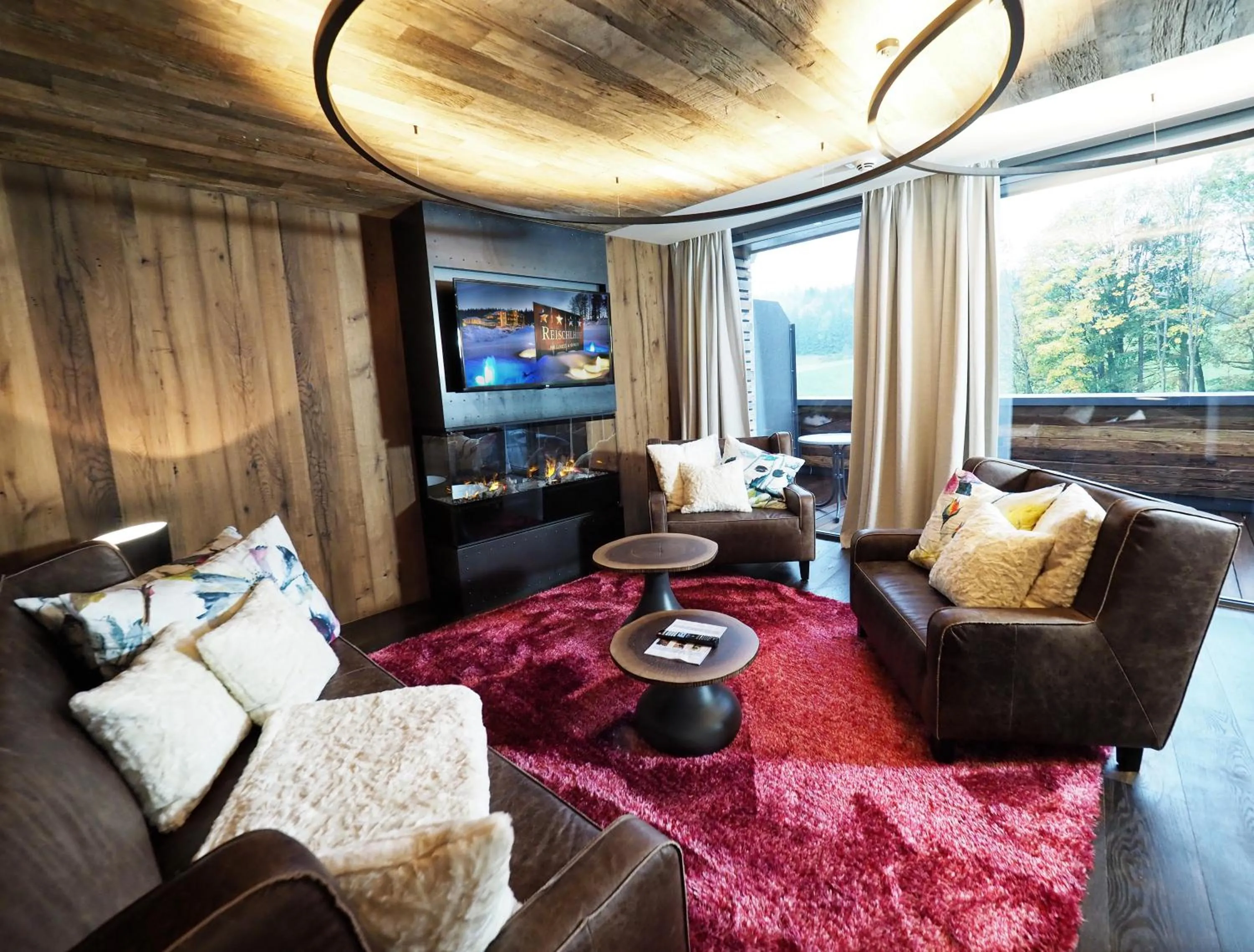 TV and multimedia in Wellness & Naturresort Reischlhof