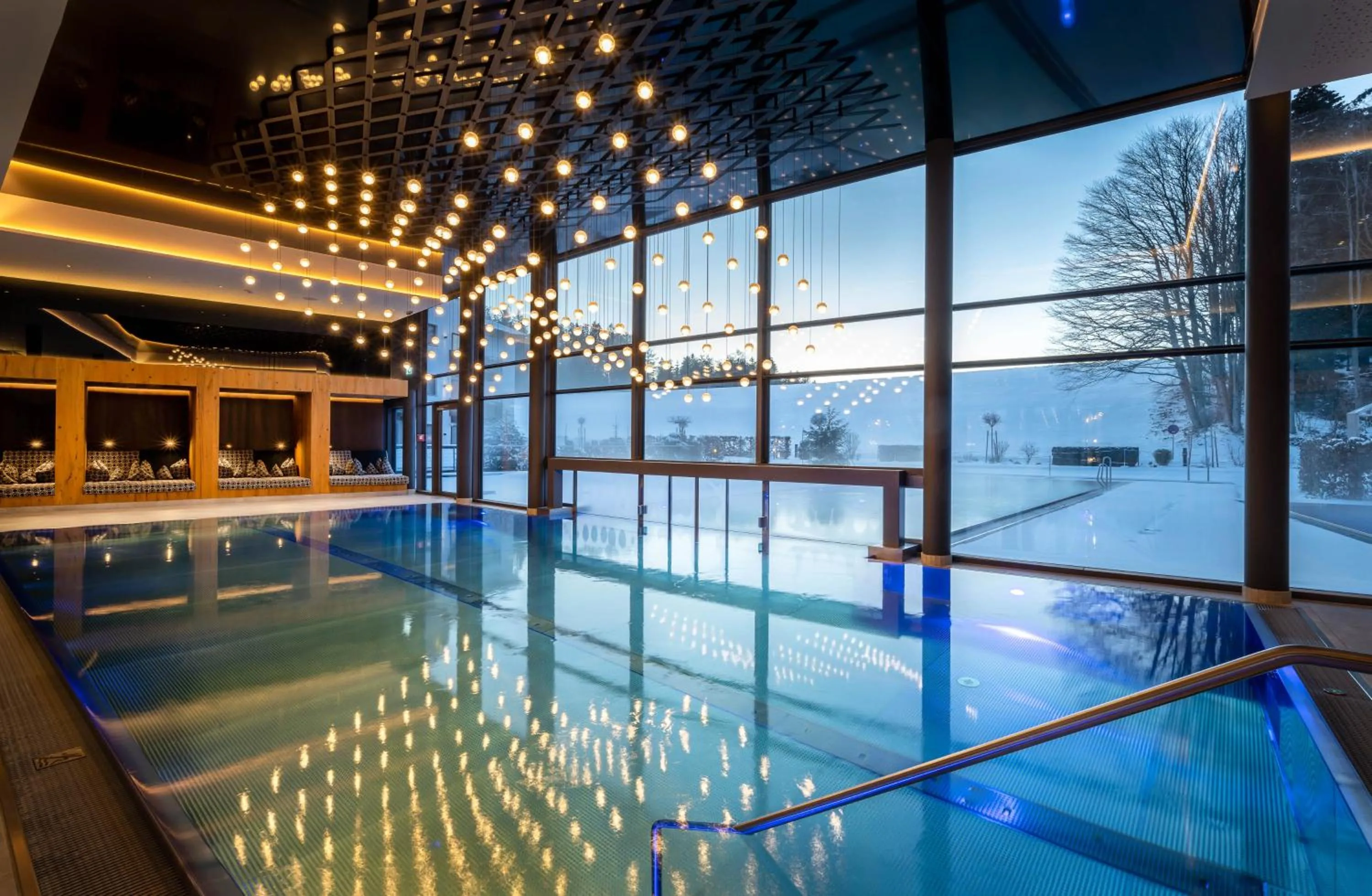 Swimming pool in Wellness & Naturresort Reischlhof