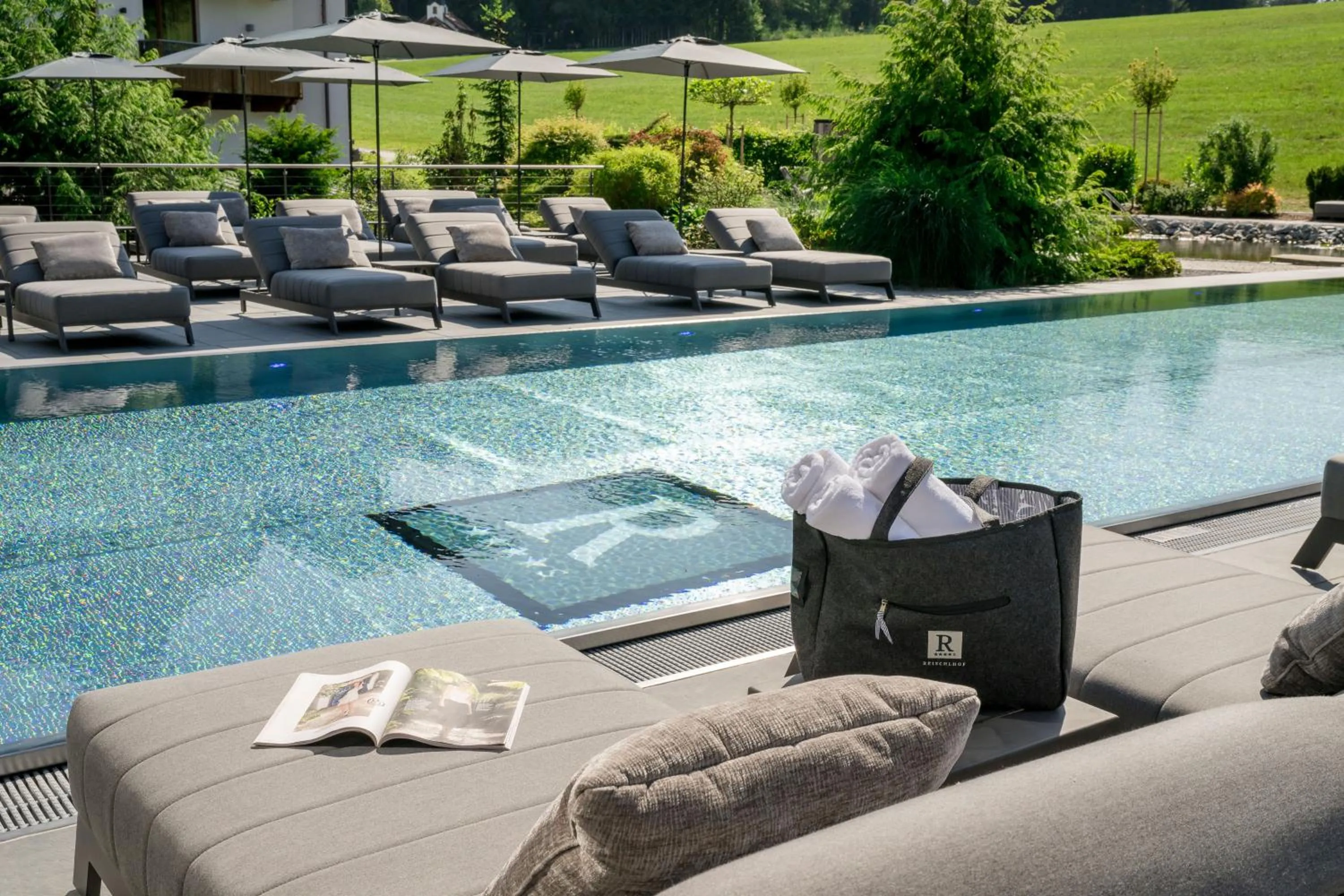 Swimming pool in Wellness & Naturresort Reischlhof